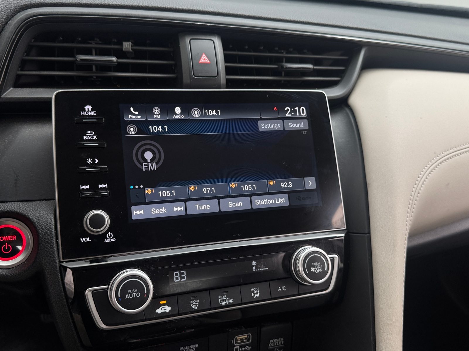 Thumbnail: 2019 Honda Insight - 4