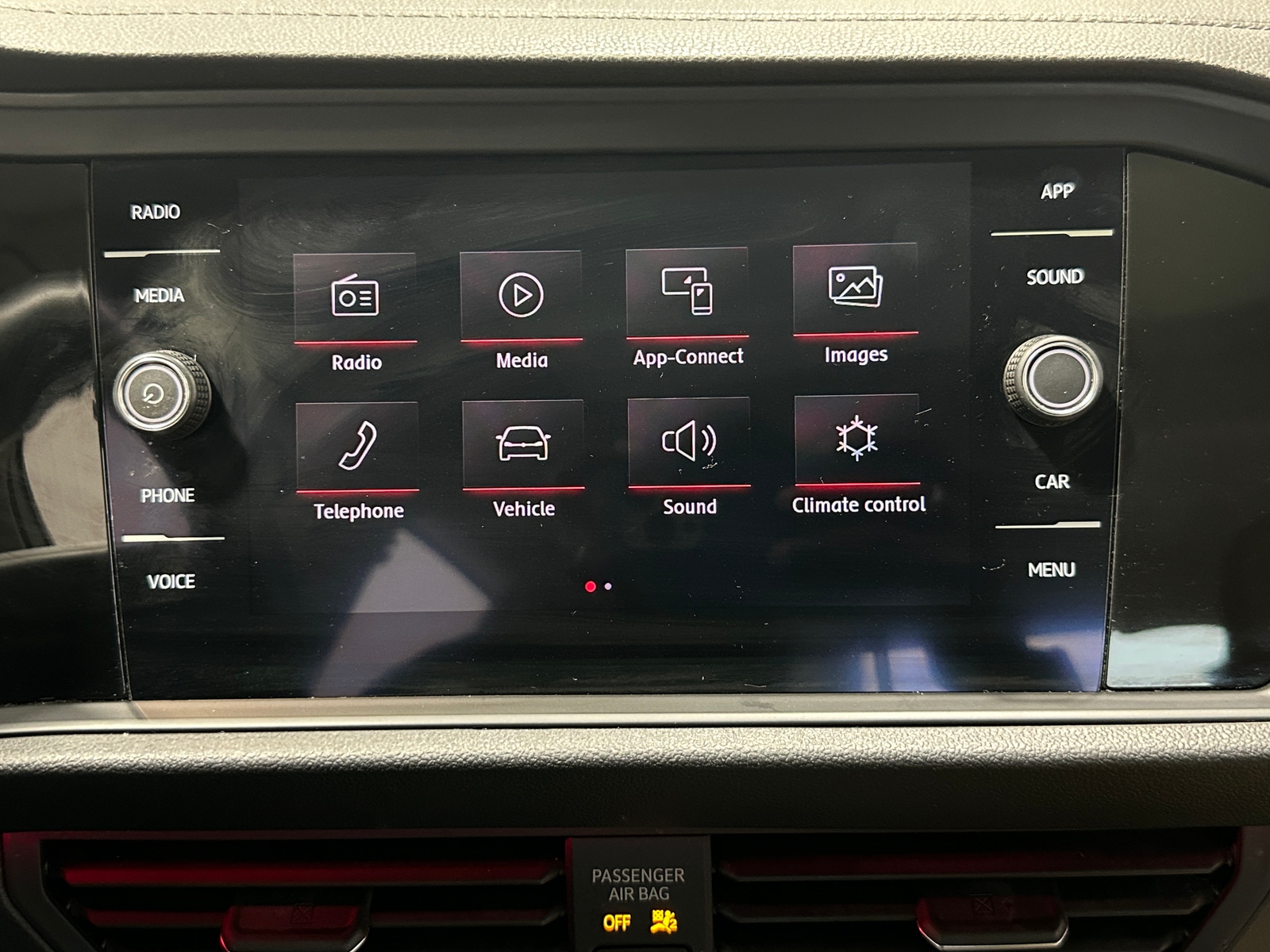 Thumbnail: 2020 Volkswagen Jetta - 3