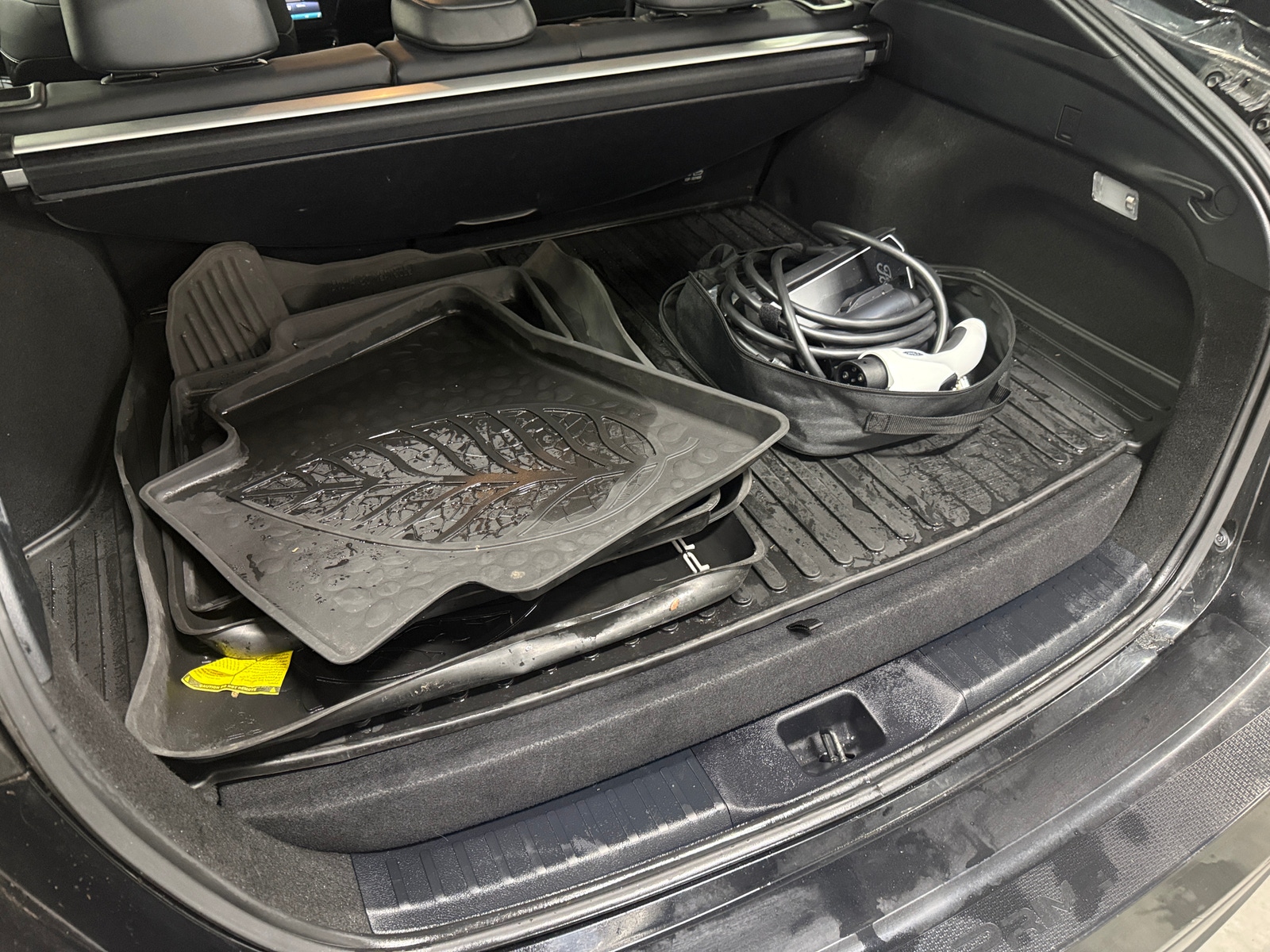 Thumbnail: 2020 Toyota Prius Prime - 6