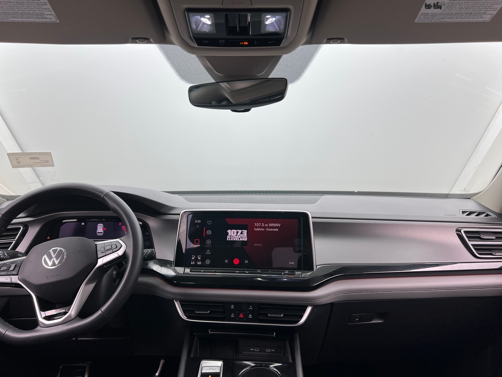 Thumbnail: 2025 Volkswagen Atlas - 2