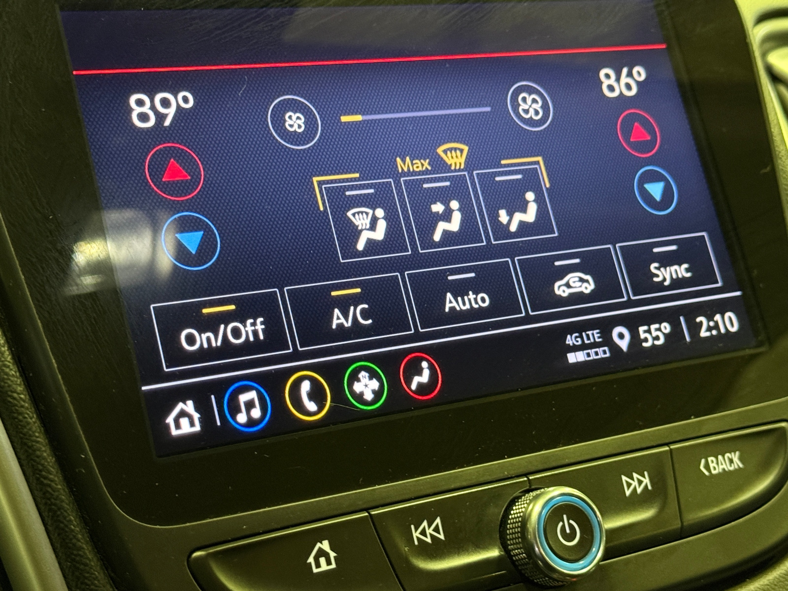 Thumbnail: 2024 Chevrolet Malibu - 4