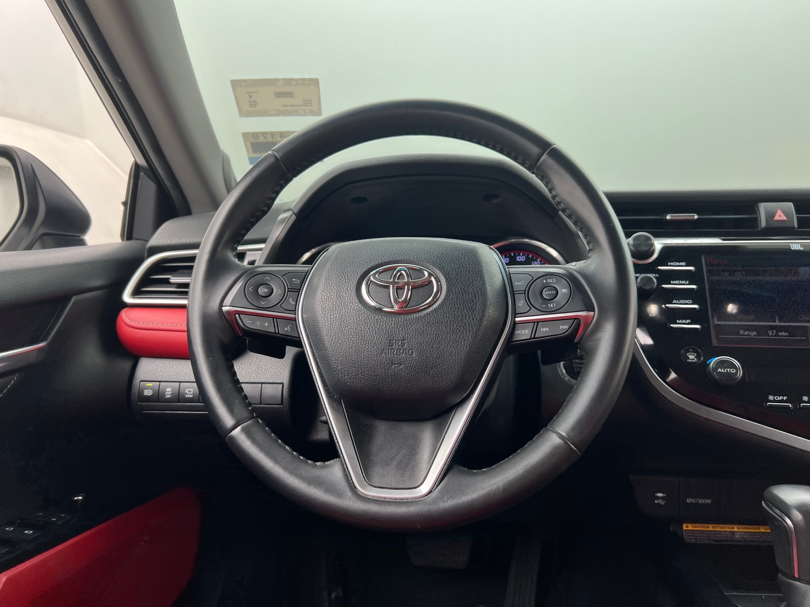 Thumbnail: 2018 Toyota Camry - 4