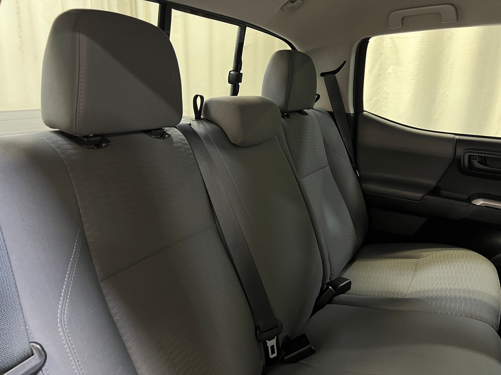 Thumbnail: 2019 Toyota Tacoma - 6