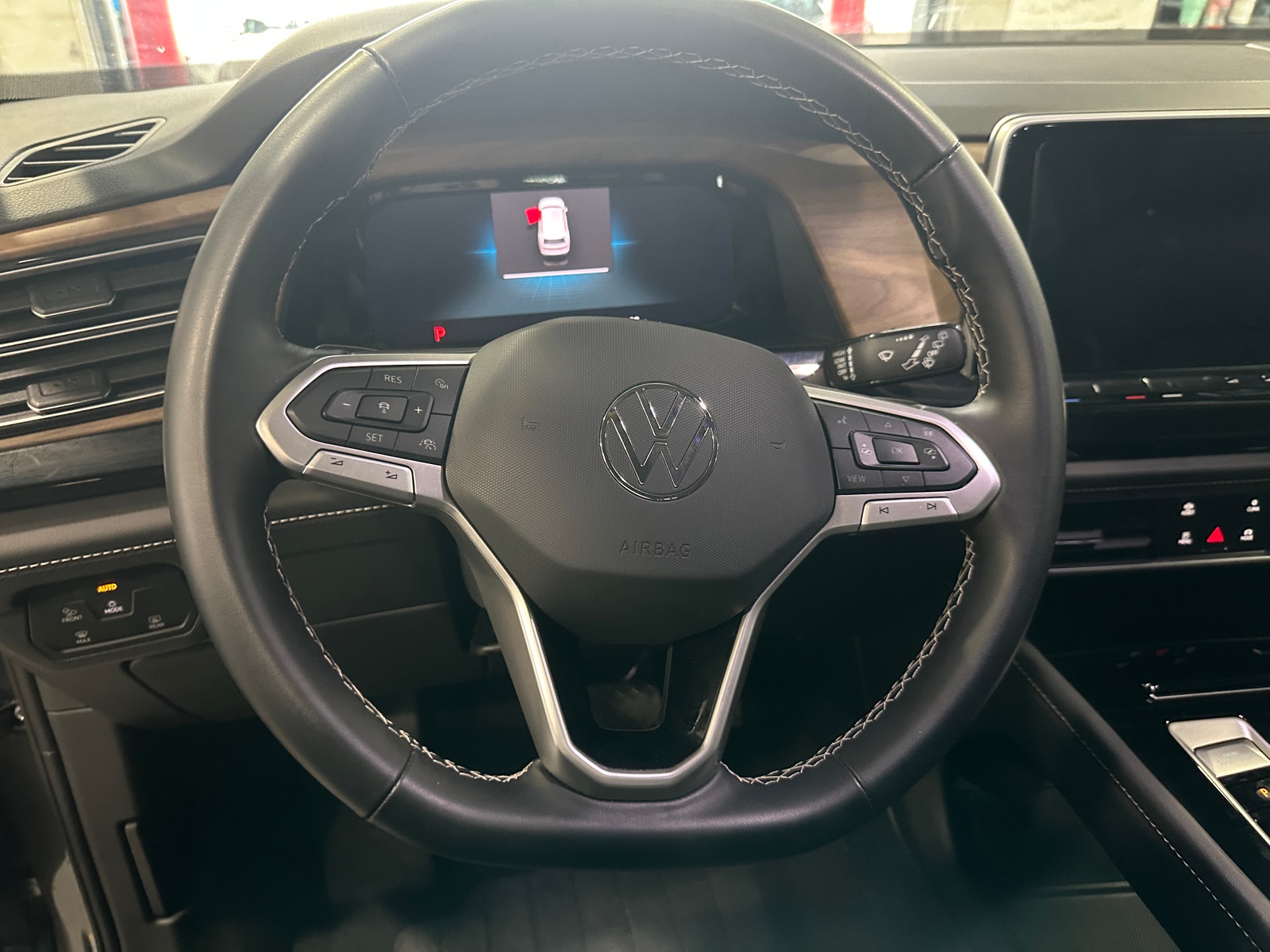 Thumbnail: 2025 Volkswagen Atlas - 5