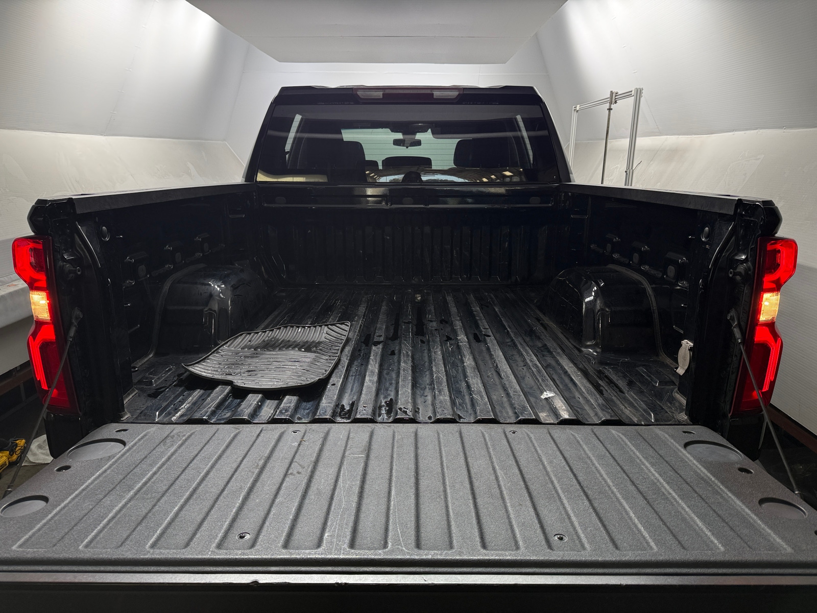 Thumbnail: 2022 Chevrolet Silverado 1500 - 7