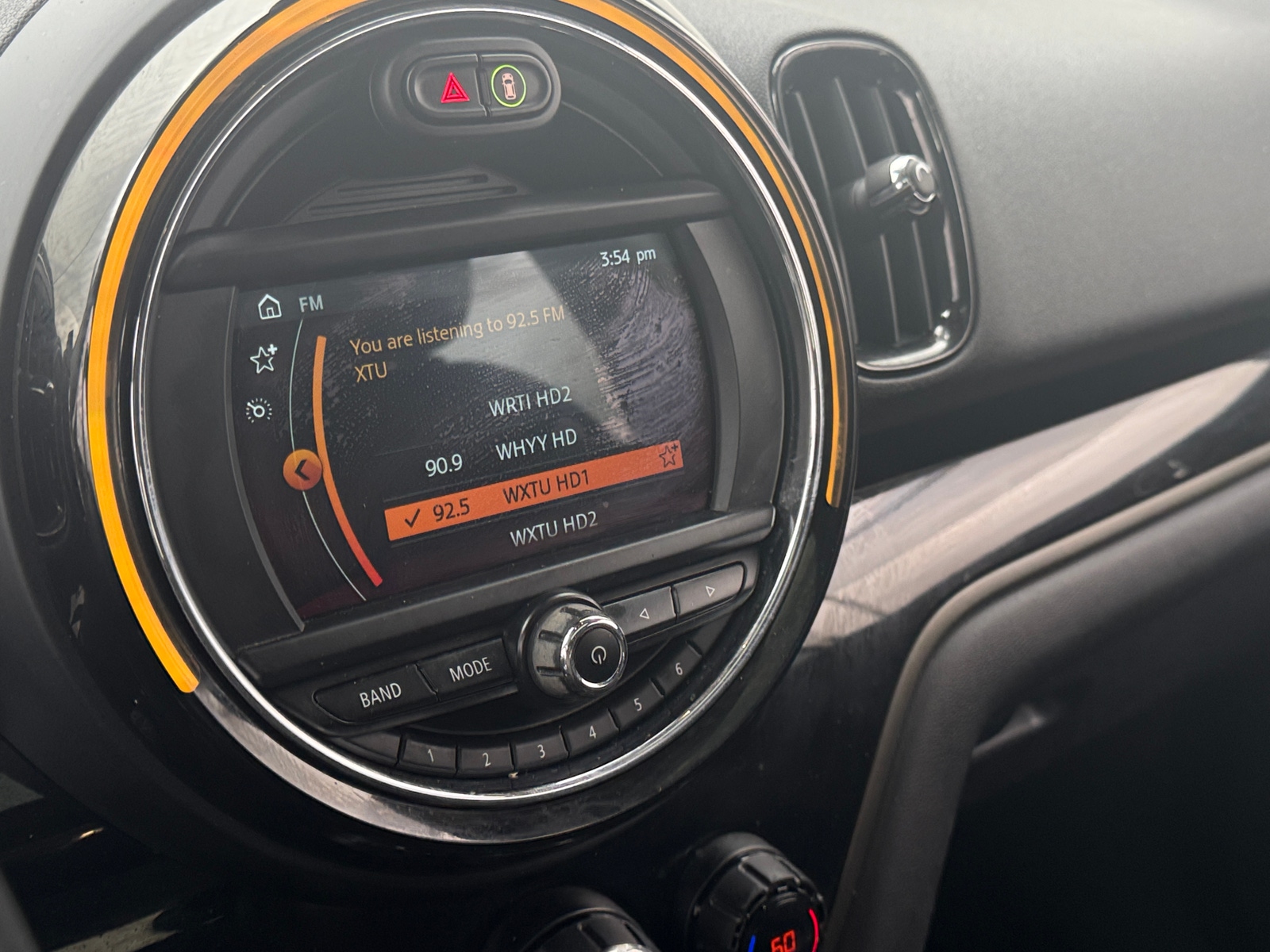 Thumbnail: 2019 MINI Cooper Countryman - 3