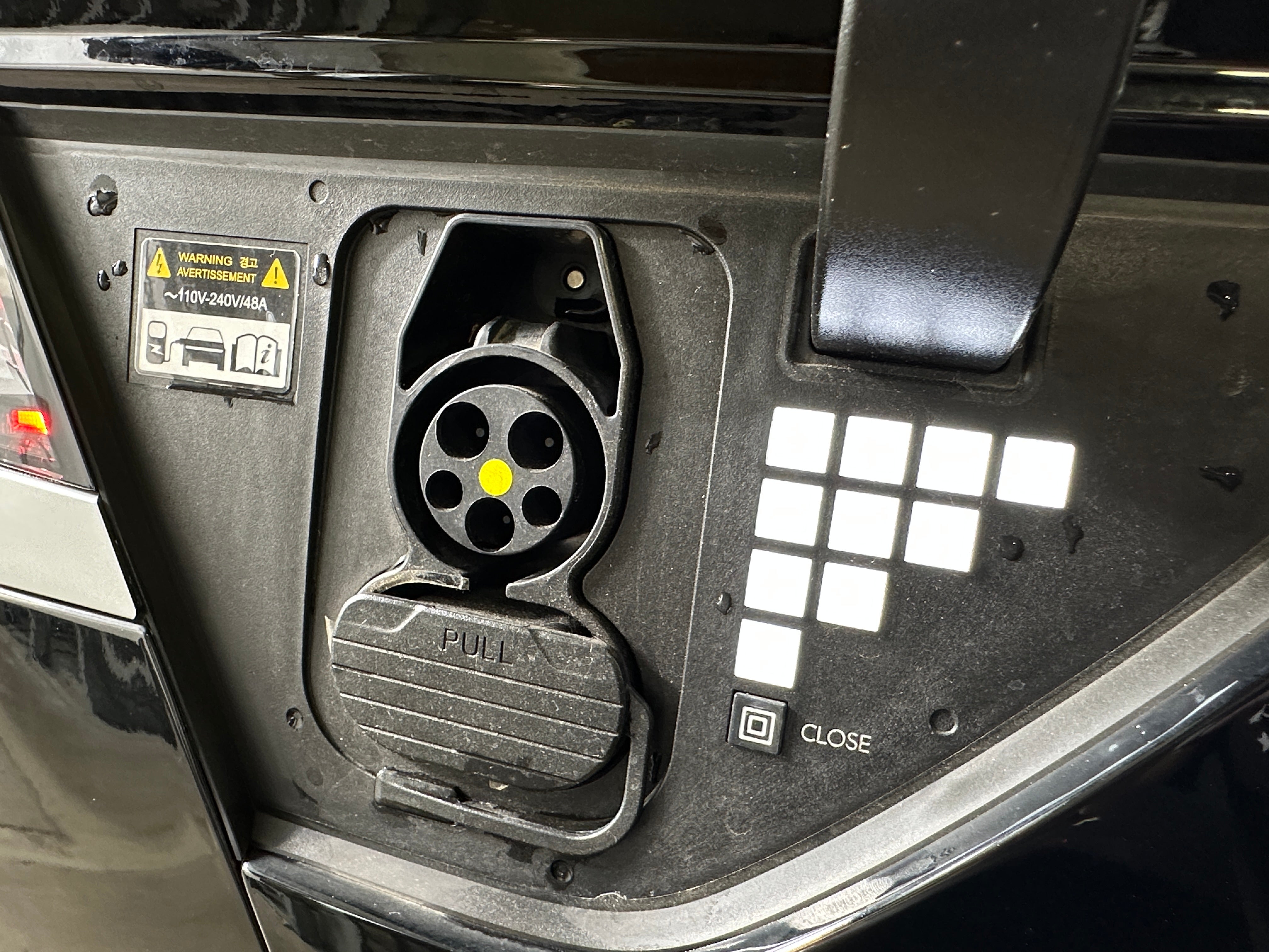 Used 2024 Hyundai IONIQ 5 SEL with VIN KM8KN4DE0RU336577 for sale in Oak Creek, WI