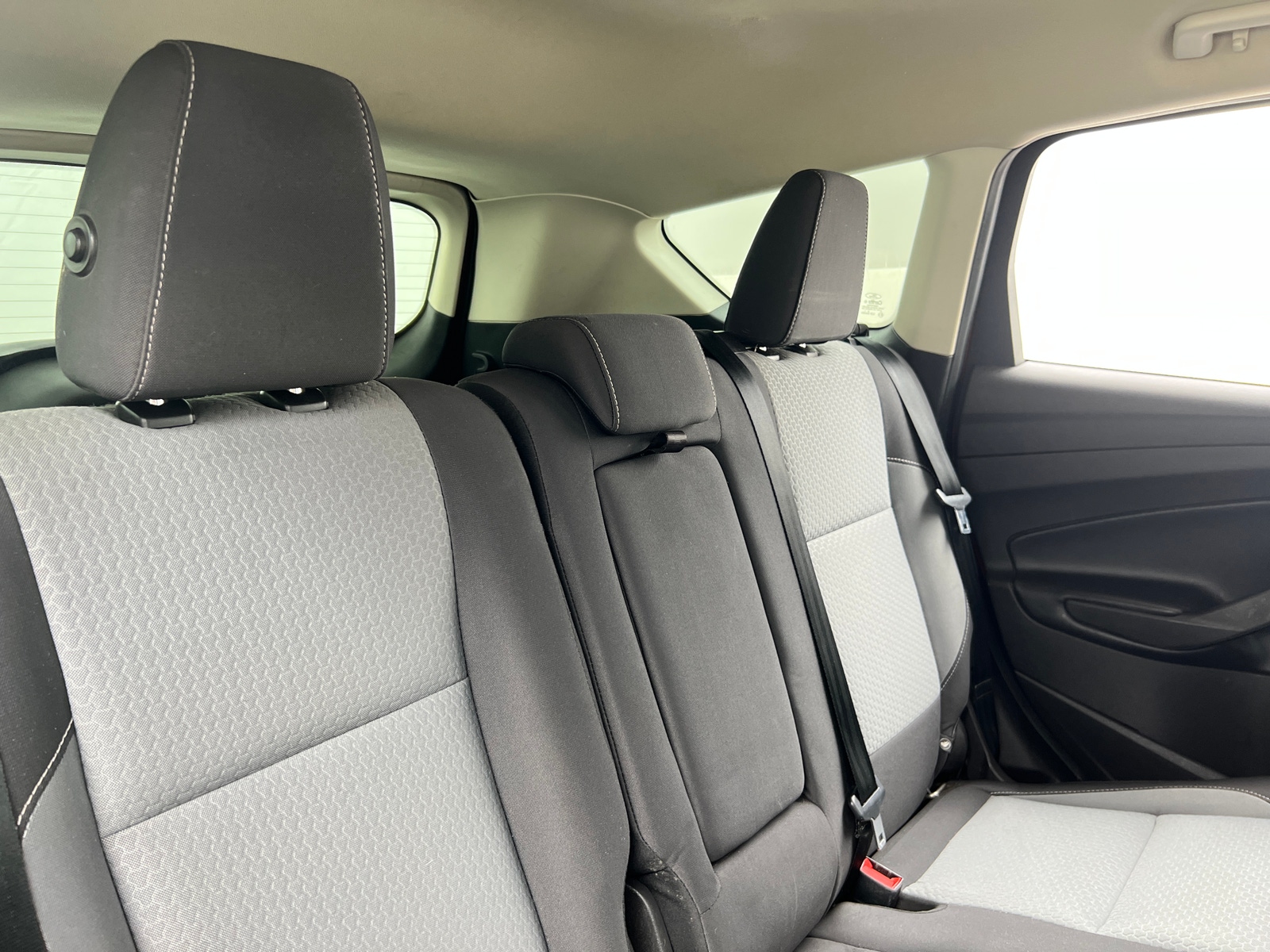 Thumbnail: 2019 Ford Escape - 6