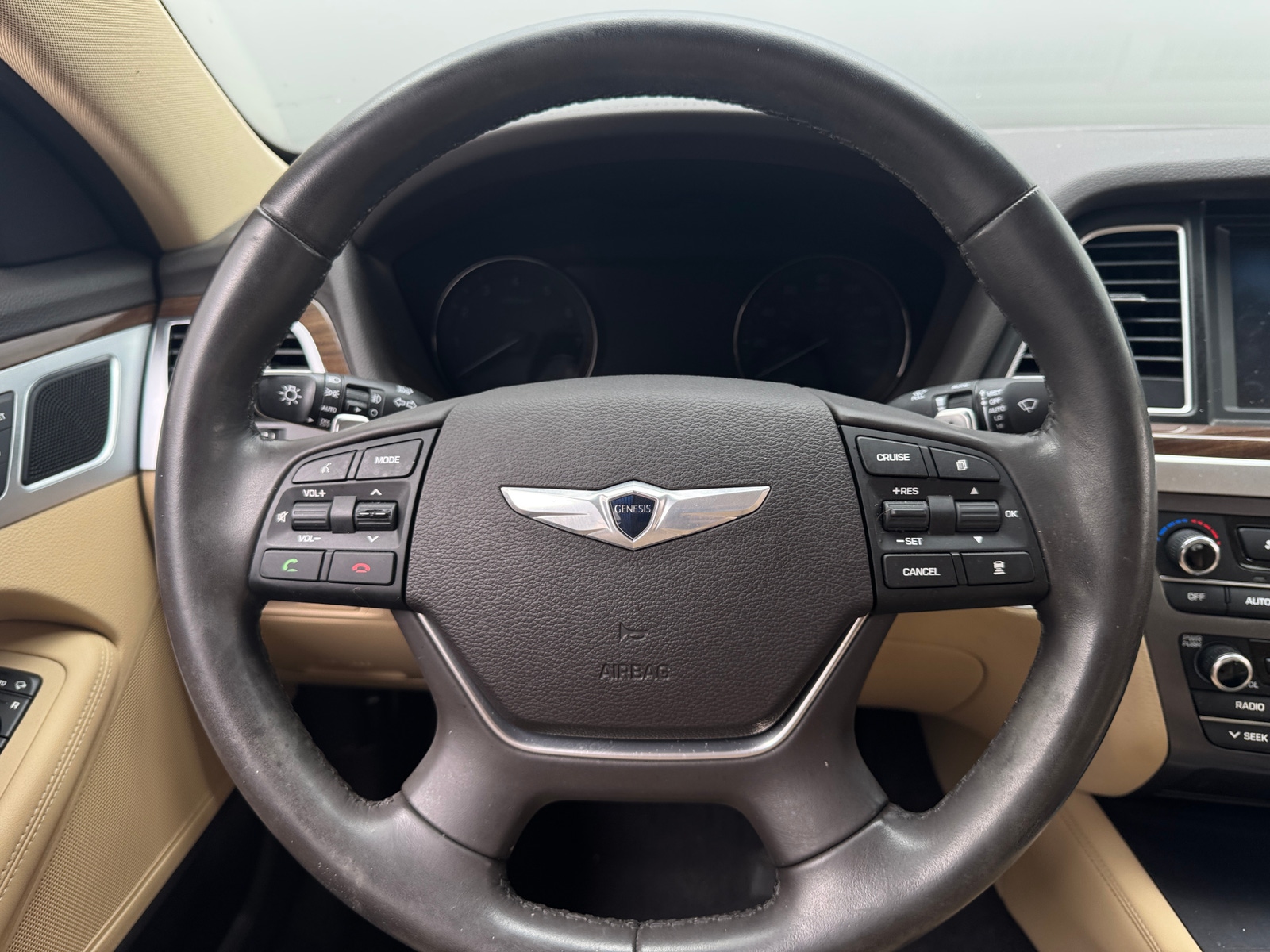 Thumbnail: 2016 Hyundai Genesis - 4