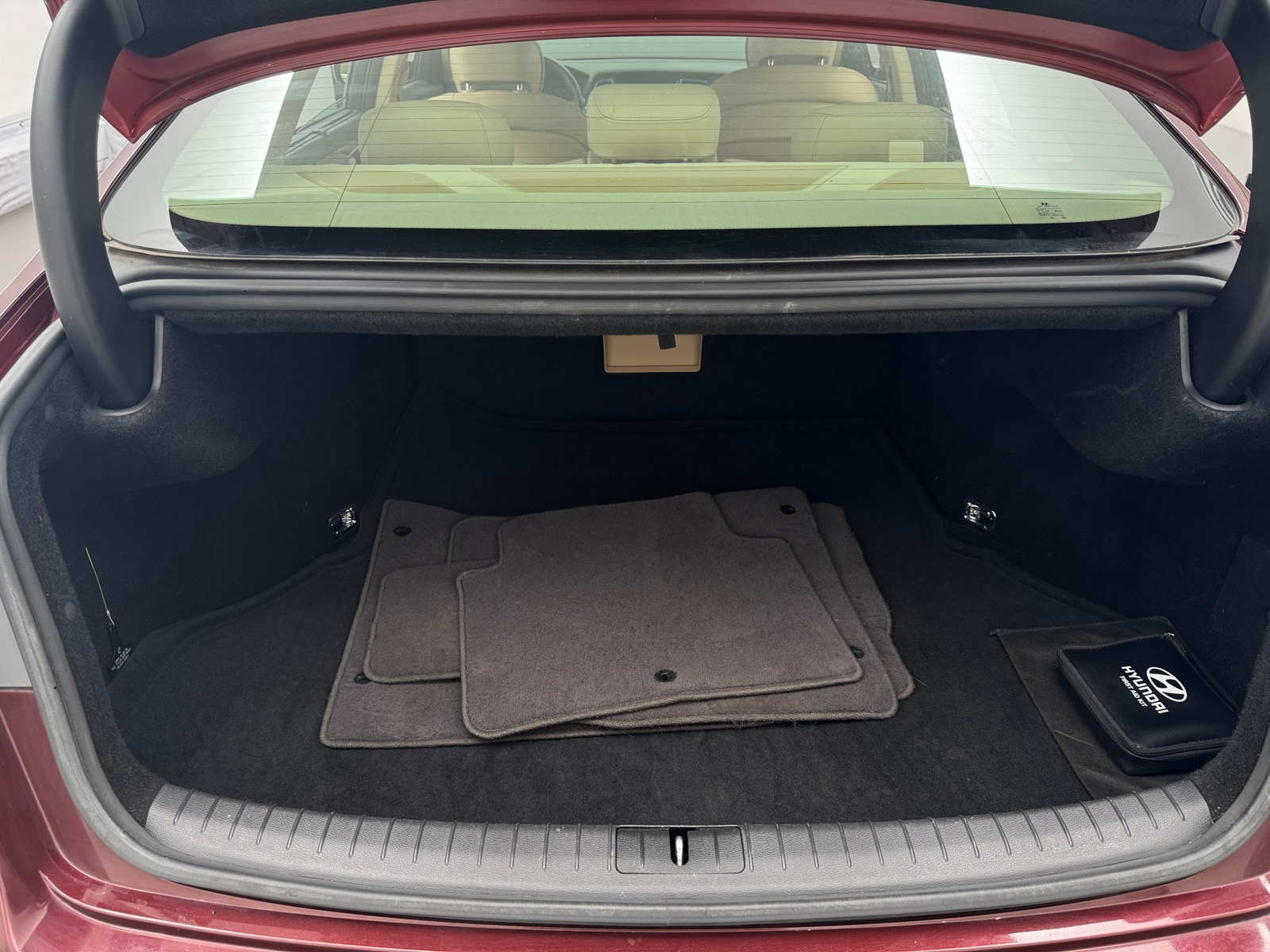 Thumbnail: 2016 Hyundai Genesis - 6