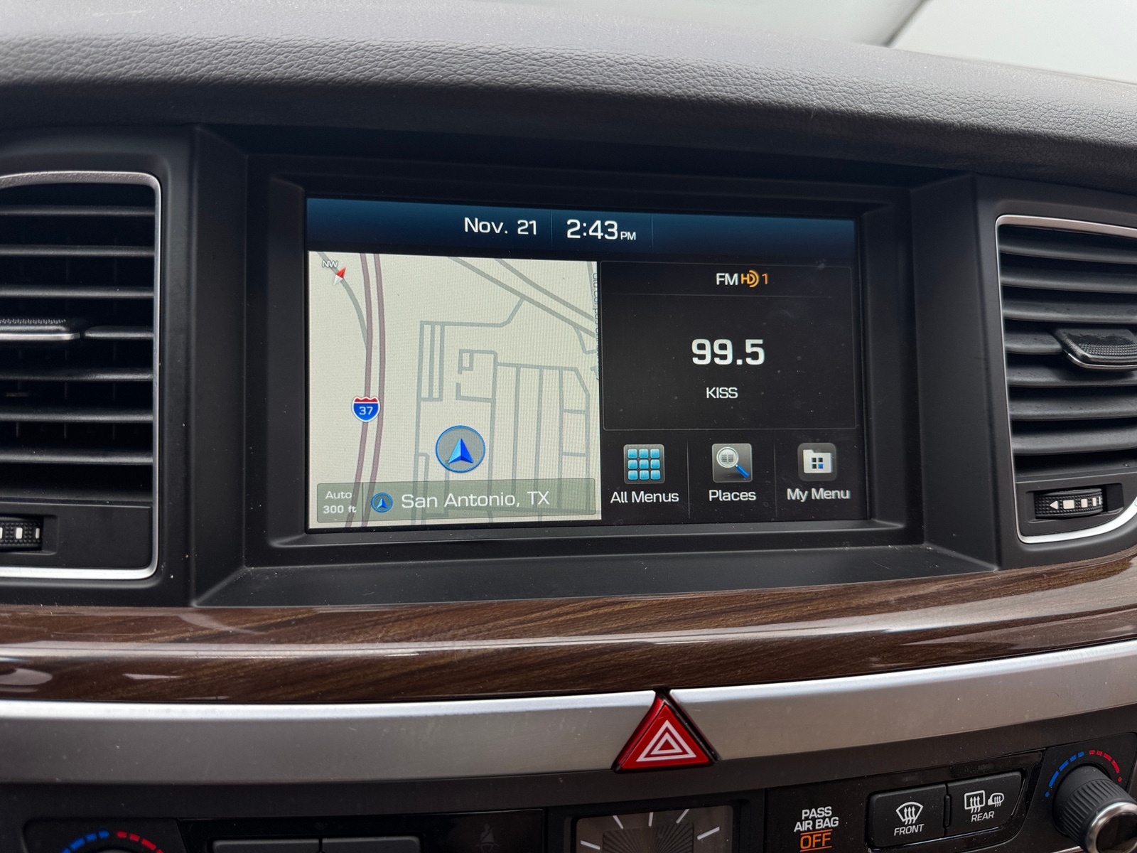 Thumbnail: 2016 Hyundai Genesis - 3