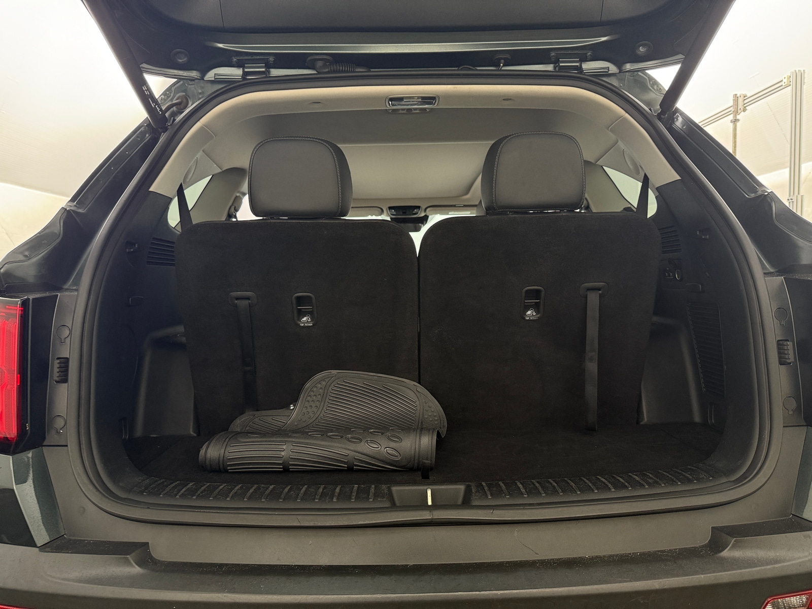 Thumbnail: 2022 Kia Sorento - 6