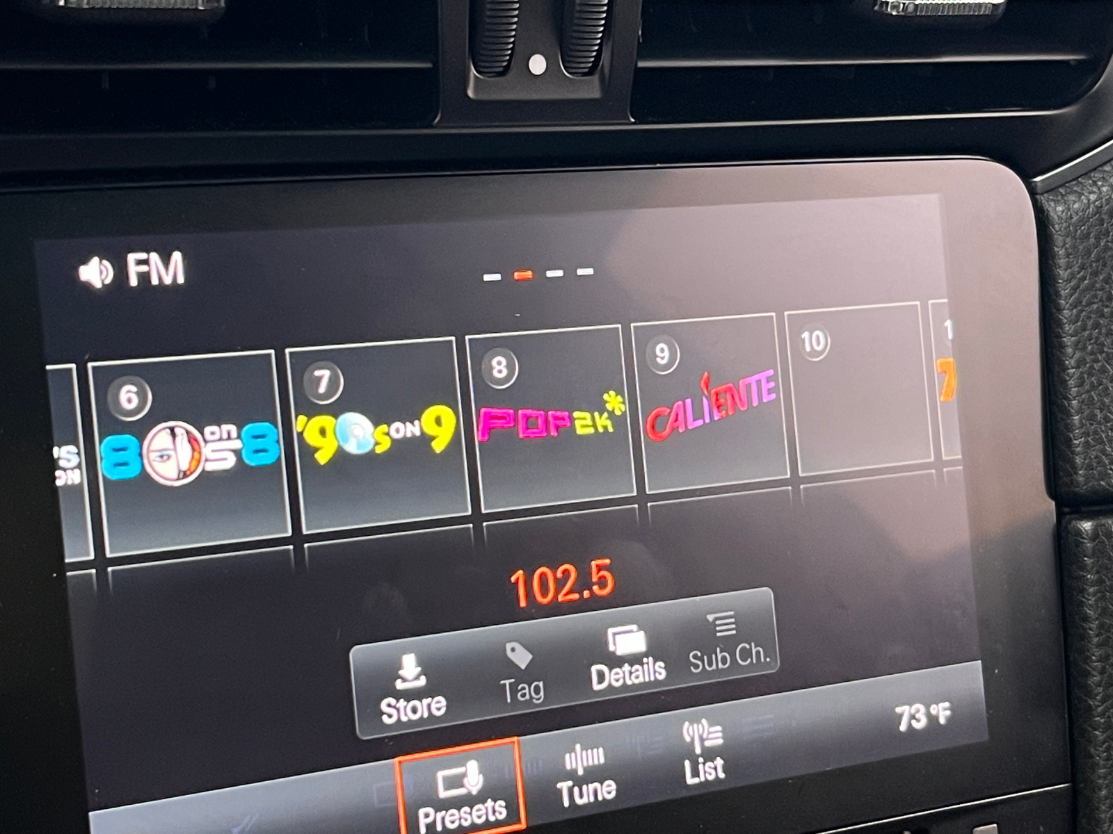 Thumbnail: 2017 Porsche 911 - 2