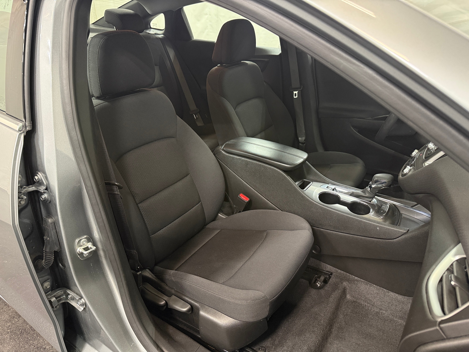 Thumbnail: 2024 Chevrolet Malibu - 2