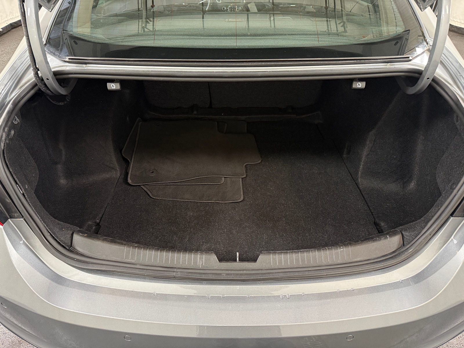 Thumbnail: 2024 Chevrolet Malibu - 7