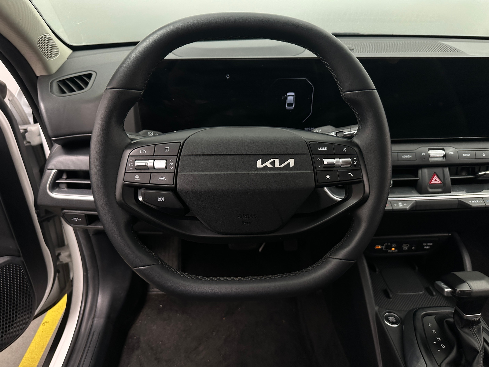 Thumbnail: 2025 Kia K4 - 5