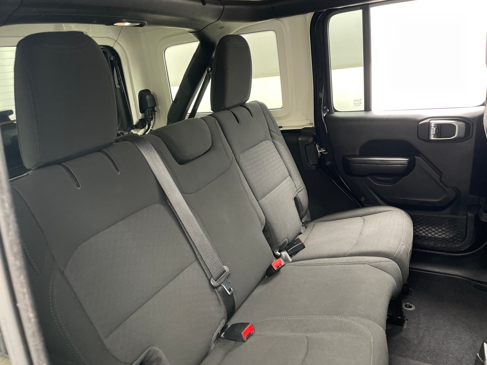 Thumbnail: 2021 Jeep Wrangler - 6