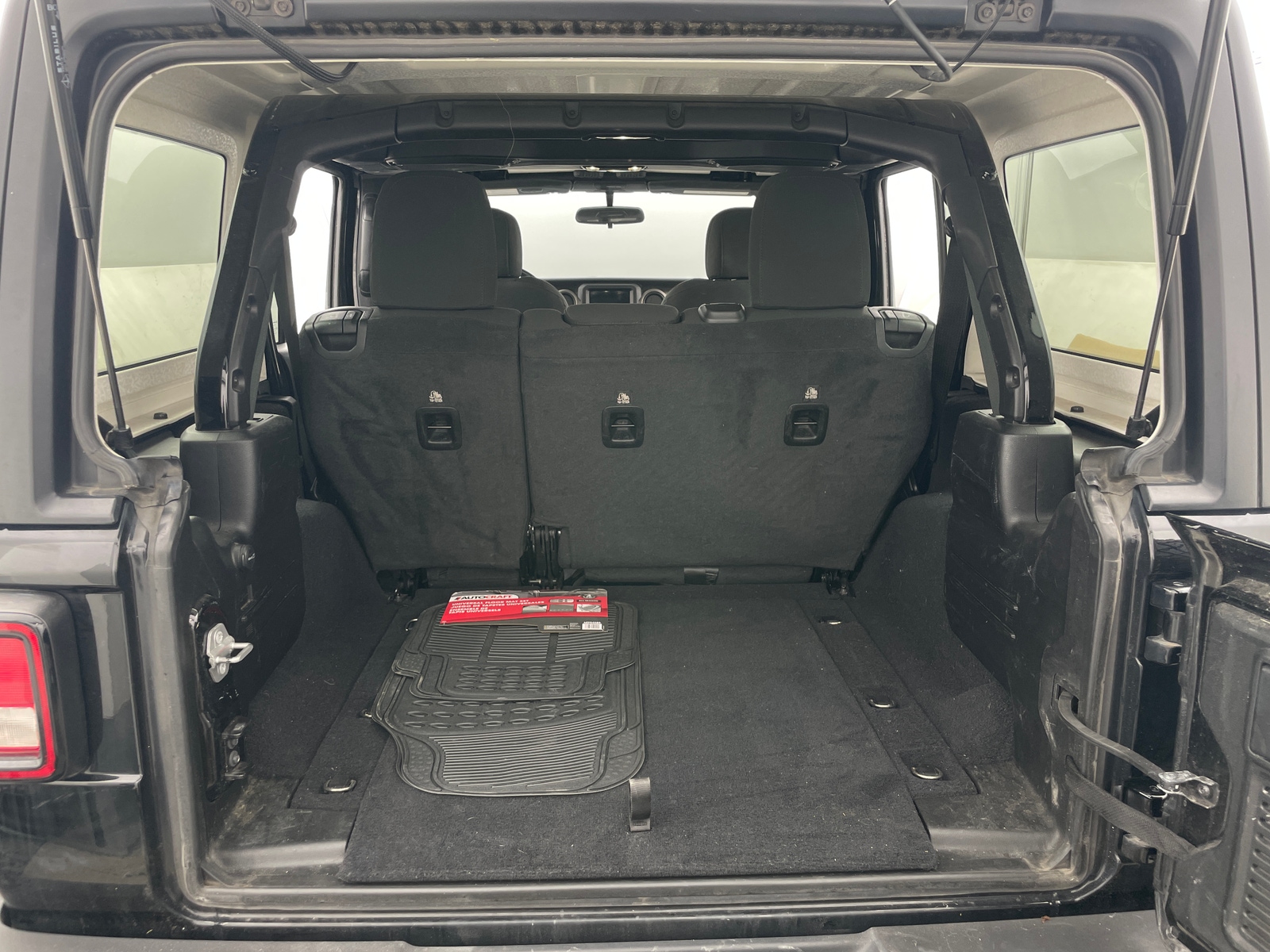 Thumbnail: 2021 Jeep Wrangler - 7