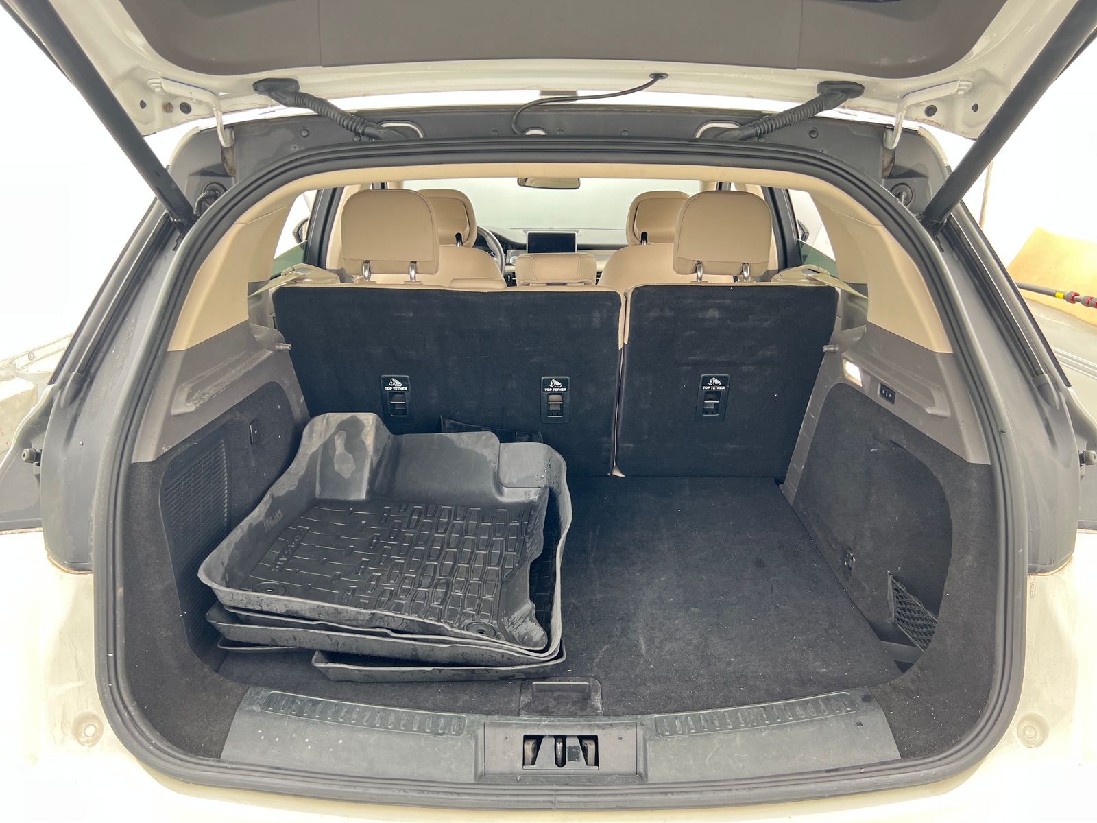 Thumbnail: 2020 Lincoln Corsair - 6