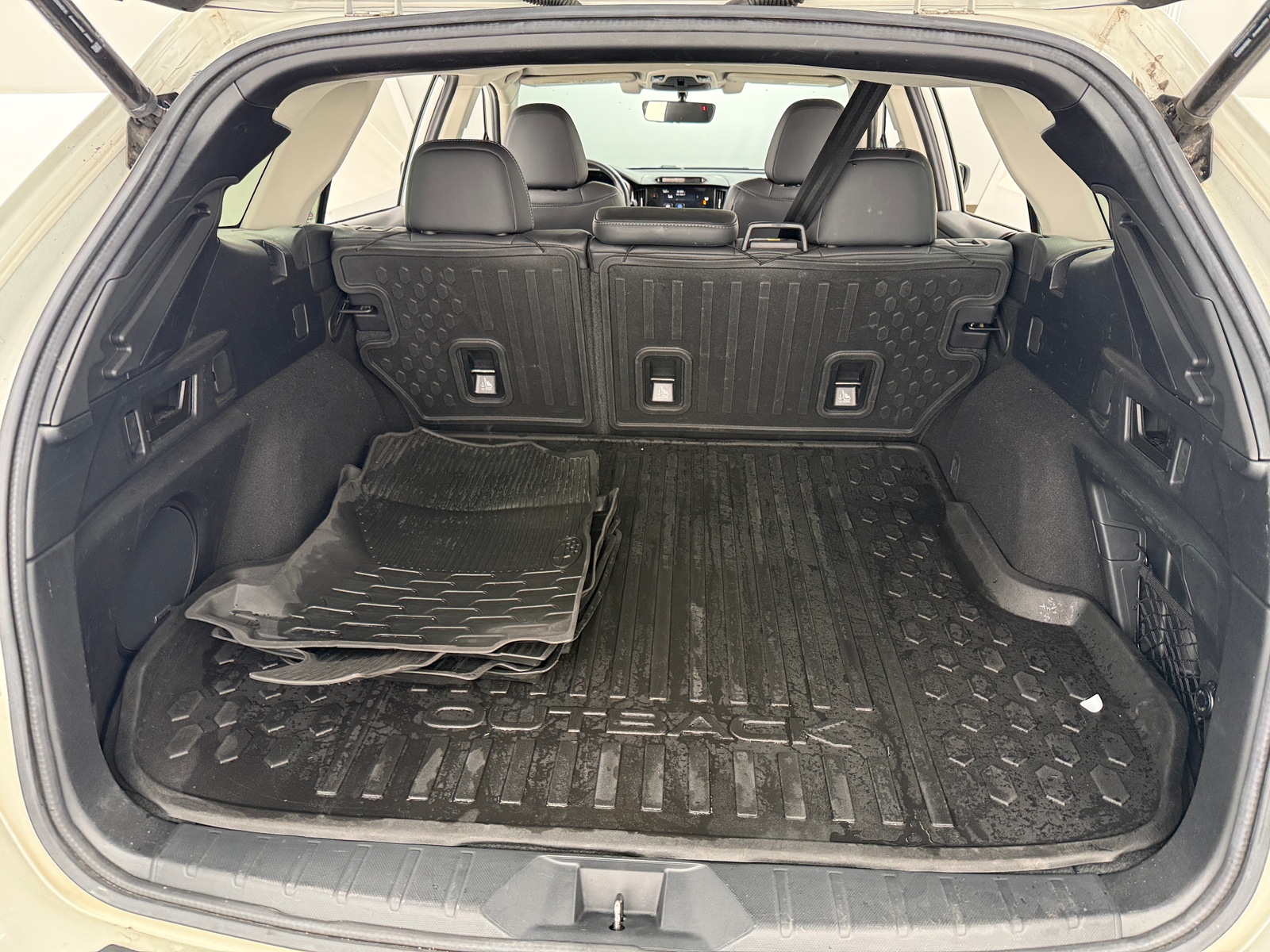 Thumbnail: 2020 Subaru Outback - 6