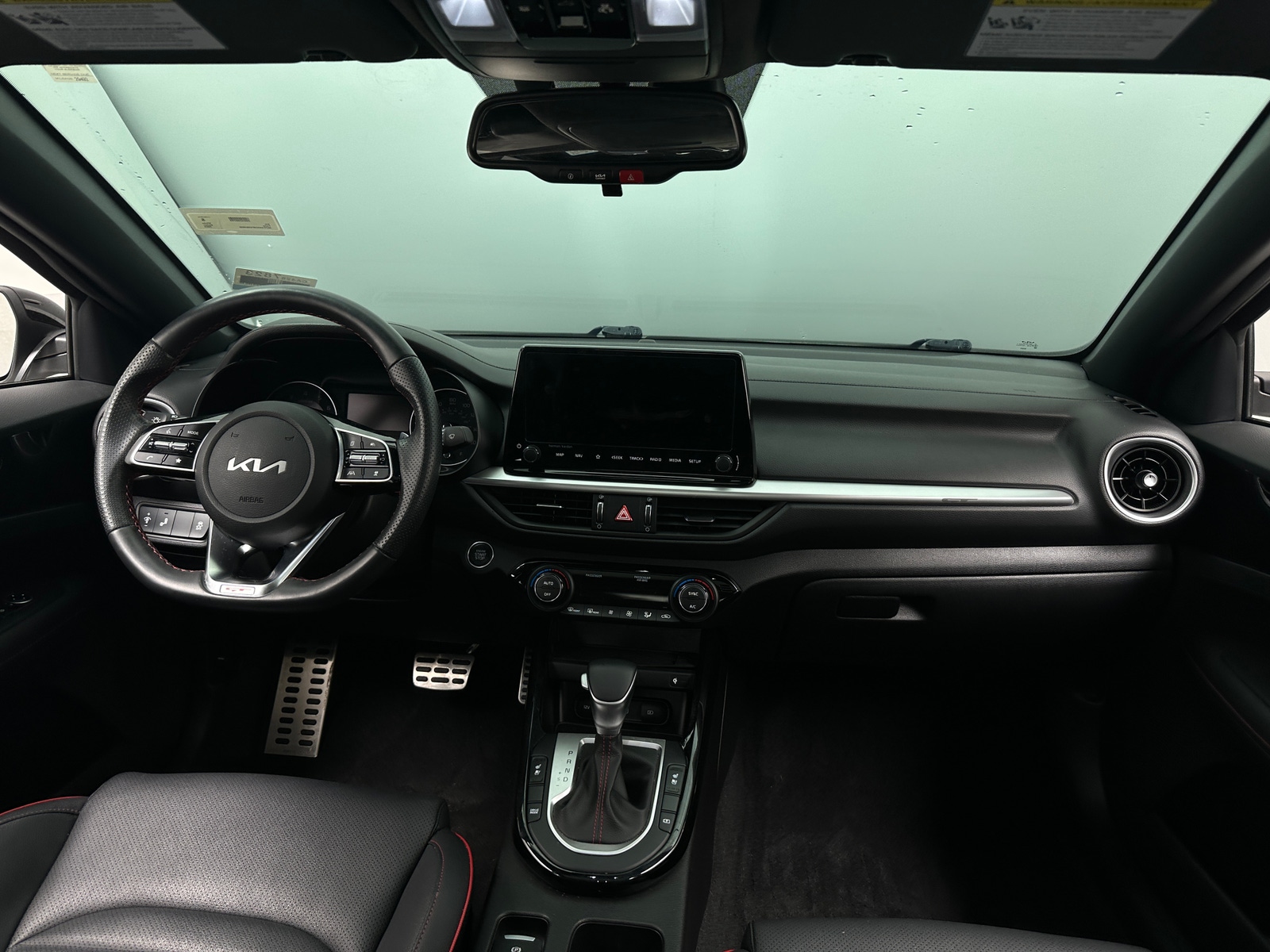 Thumbnail: 2023 Kia Forte - 2