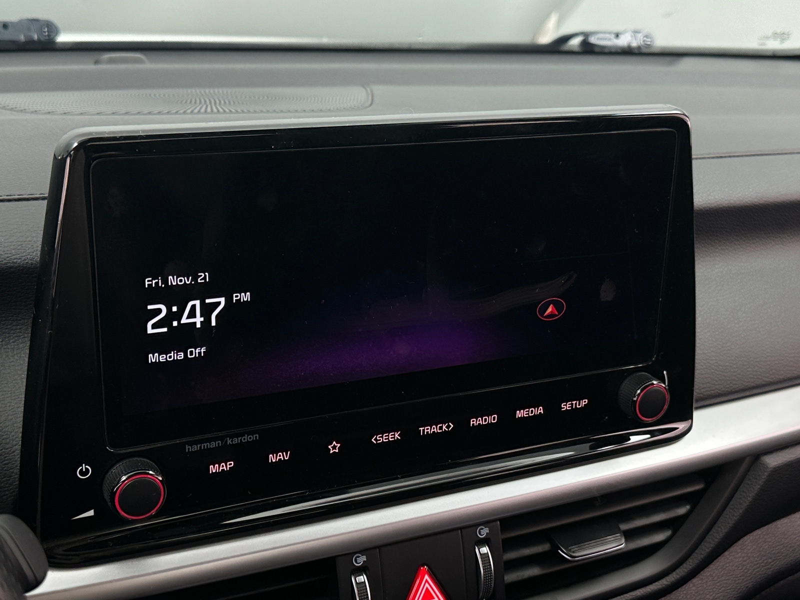 Thumbnail: 2023 Kia Forte - 3