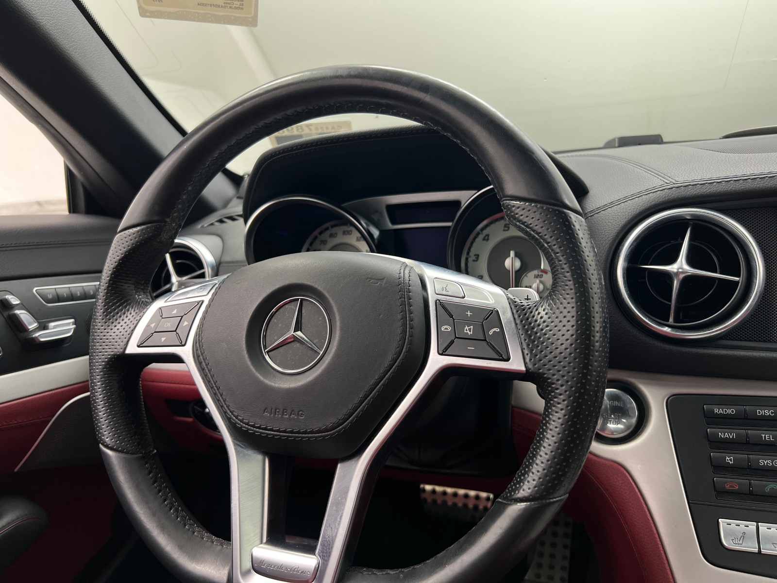 Thumbnail: 2013 Mercedes-Benz SL-Class - 4