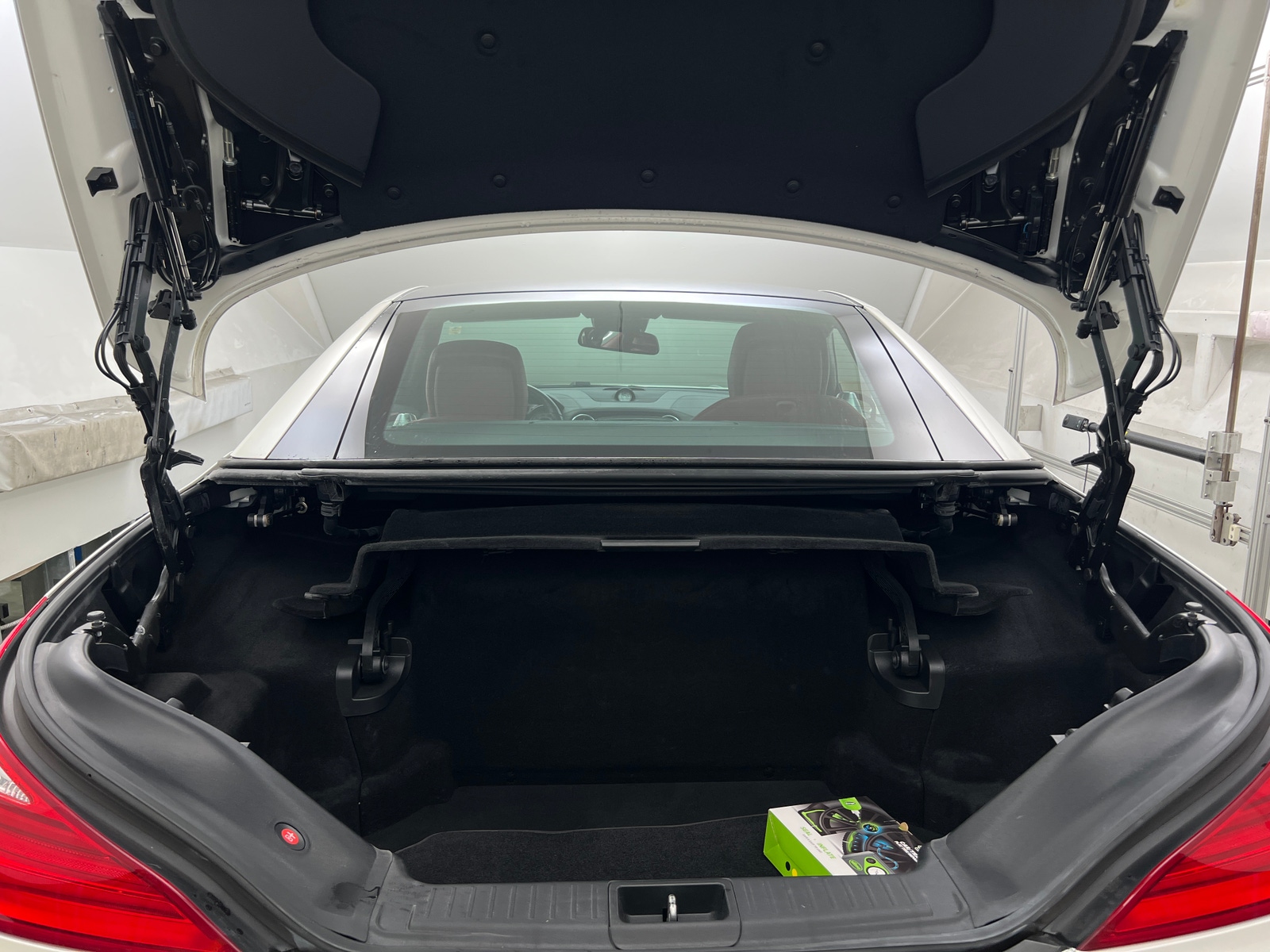 Thumbnail: 2013 Mercedes-Benz SL-Class - 5