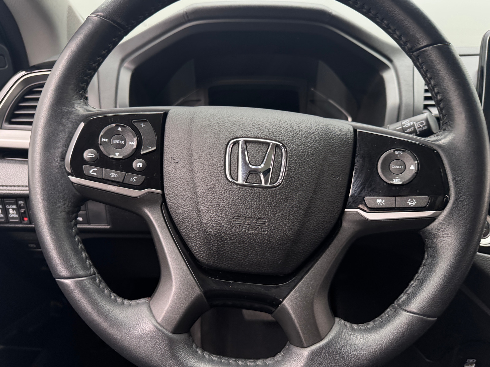 Thumbnail: 2023 Honda Odyssey - 4