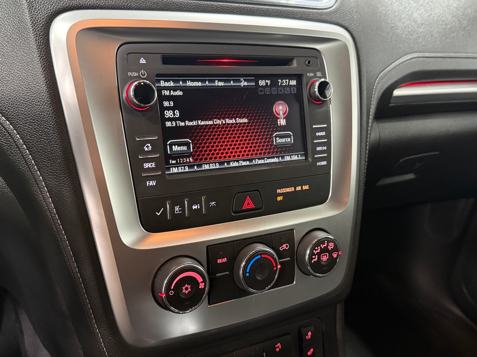 Thumbnail: 2016 GMC Acadia - 4