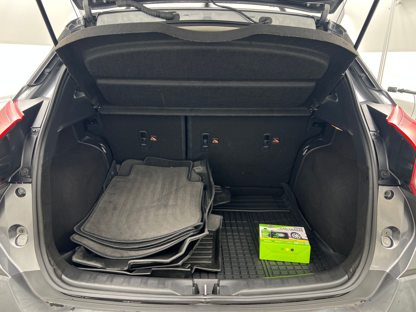 Thumbnail: 2020 Nissan Kicks - 7