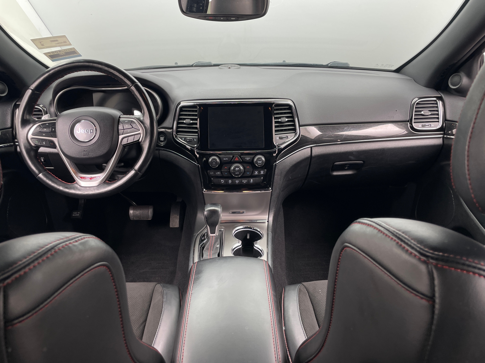 Thumbnail: 2020 Jeep Grand Cherokee - 3