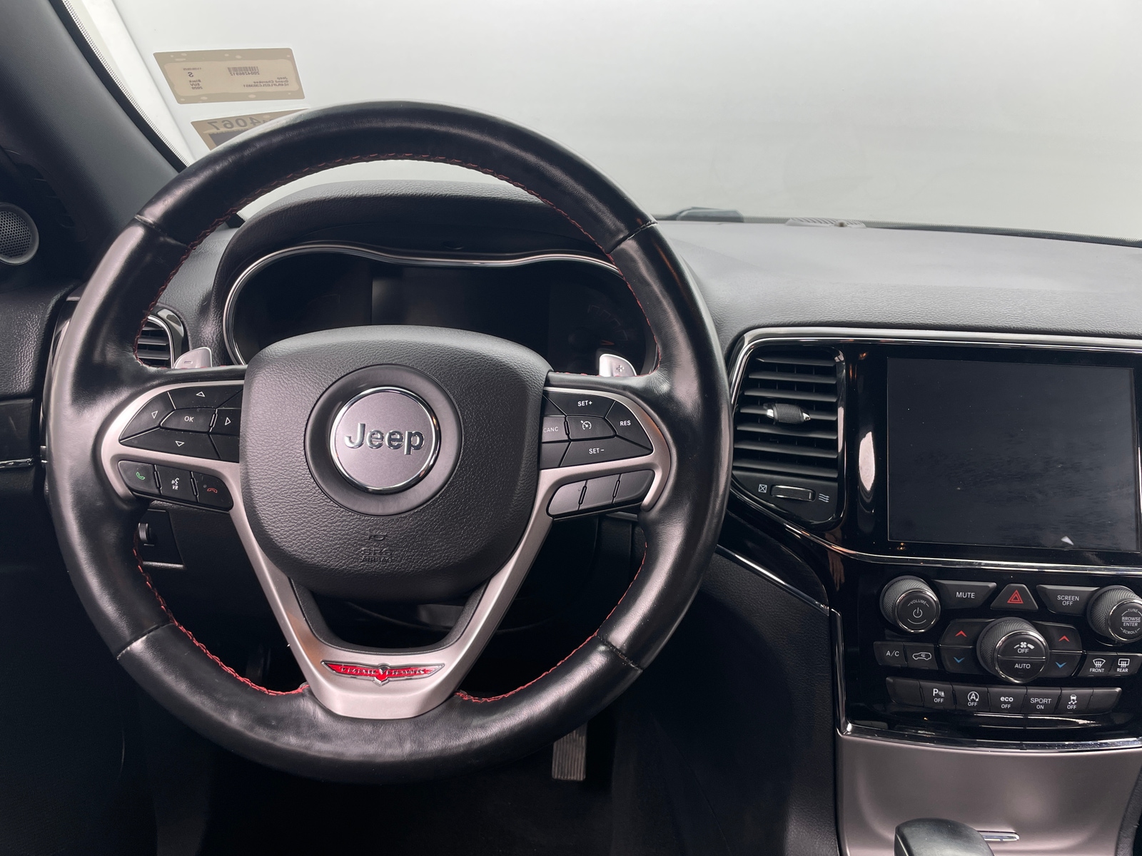 Thumbnail: 2020 Jeep Grand Cherokee - 5