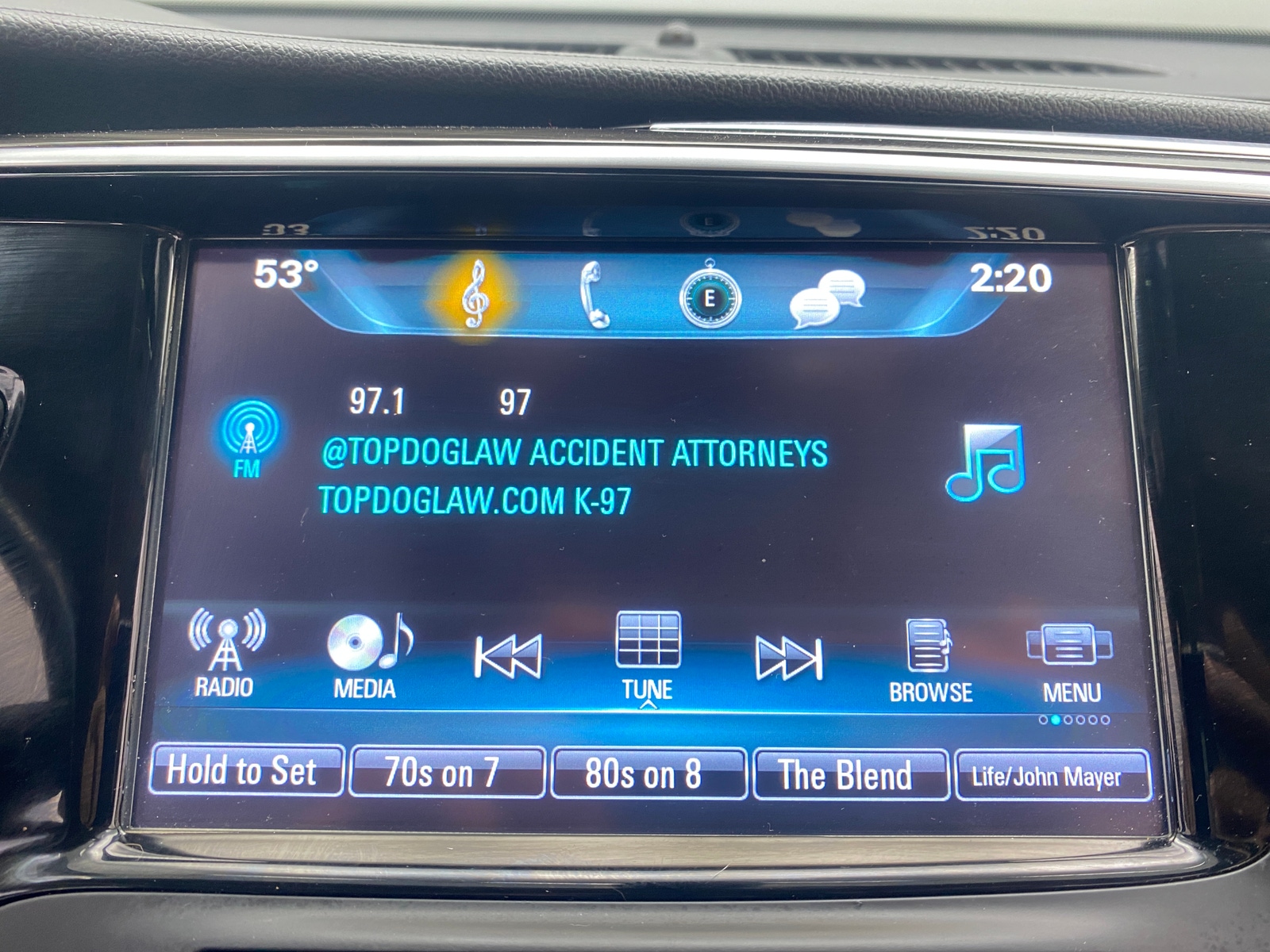 Thumbnail: 2020 Buick Envision - 3