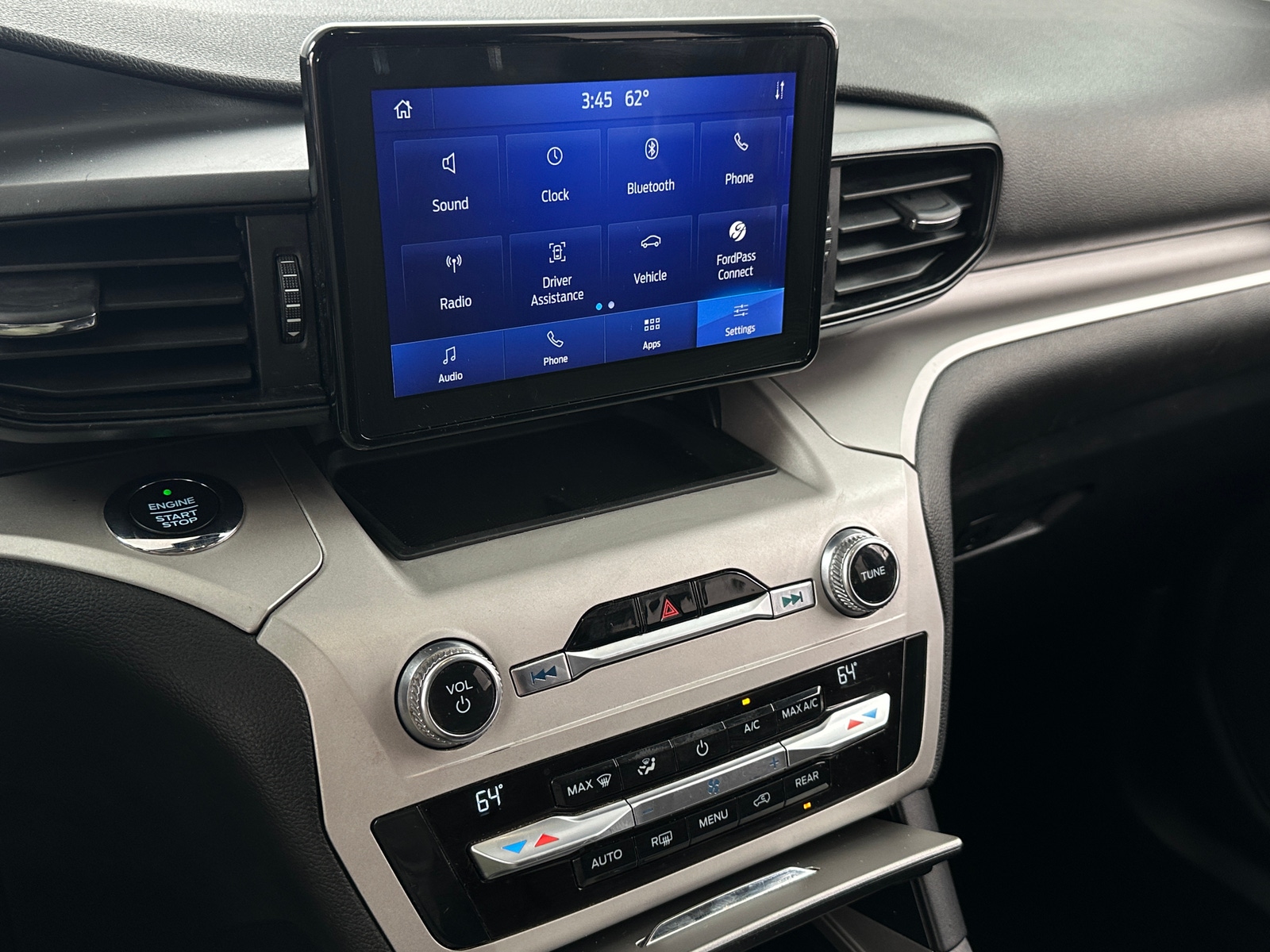 Thumbnail: 2020 Ford Explorer - 4