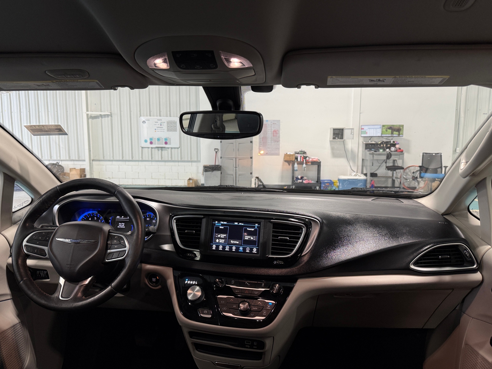 Thumbnail: 2020 Chrysler Pacifica - 2