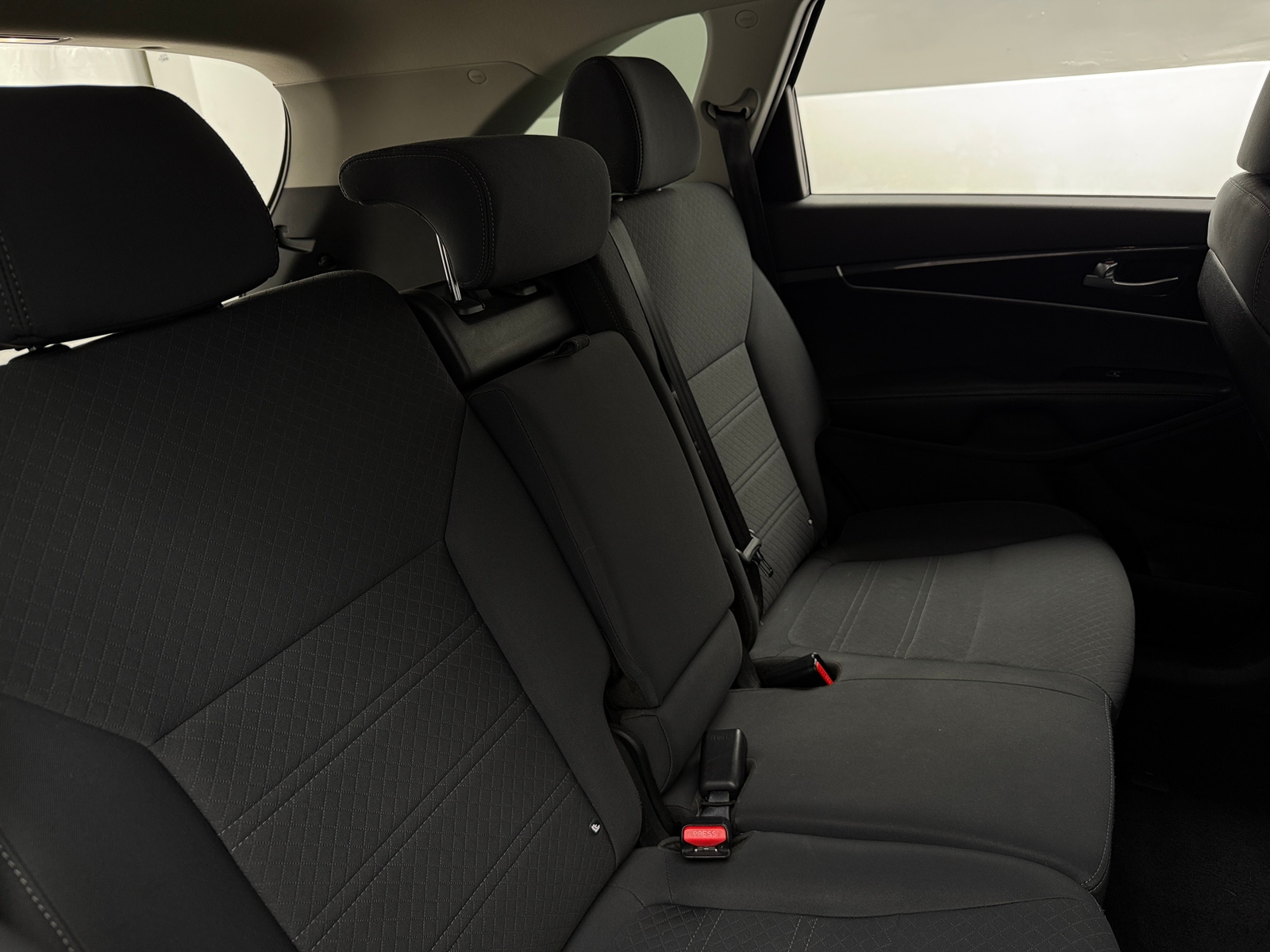 Thumbnail: 2018 Kia Sorento - 6