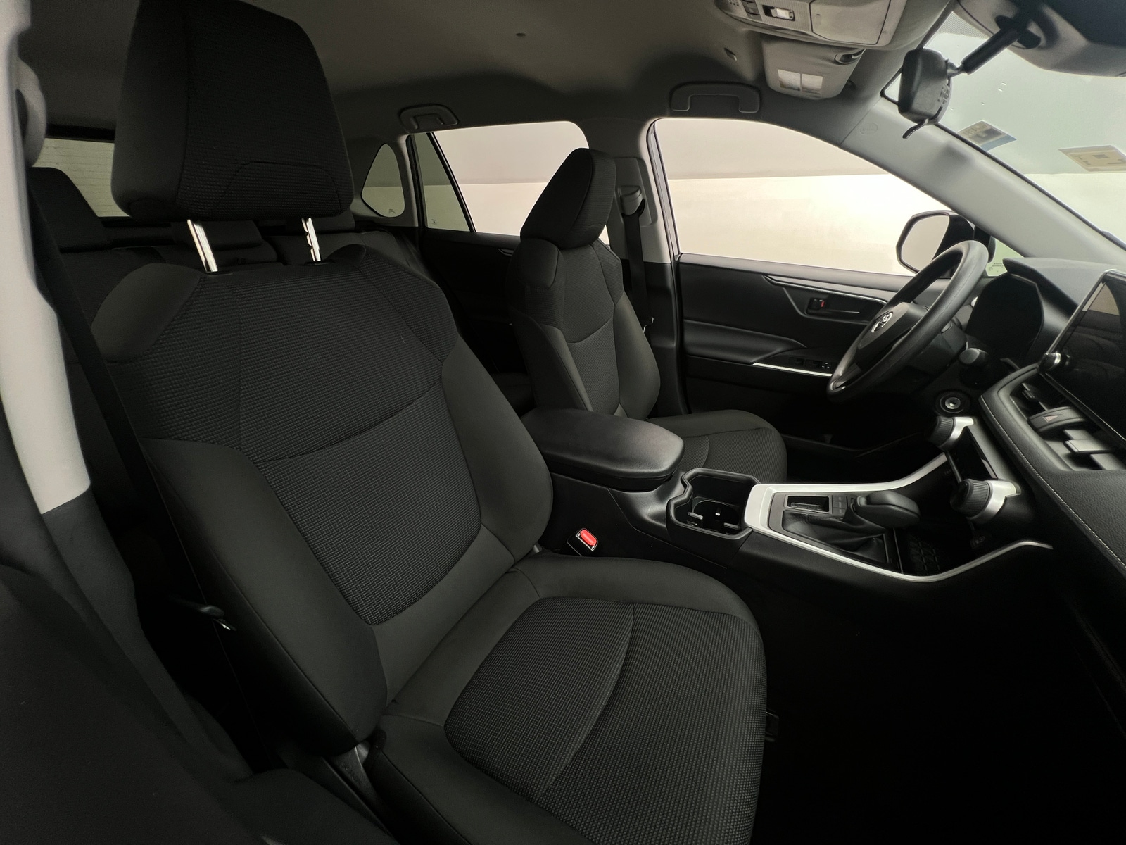 Thumbnail: 2025 Toyota RAV4 - 2