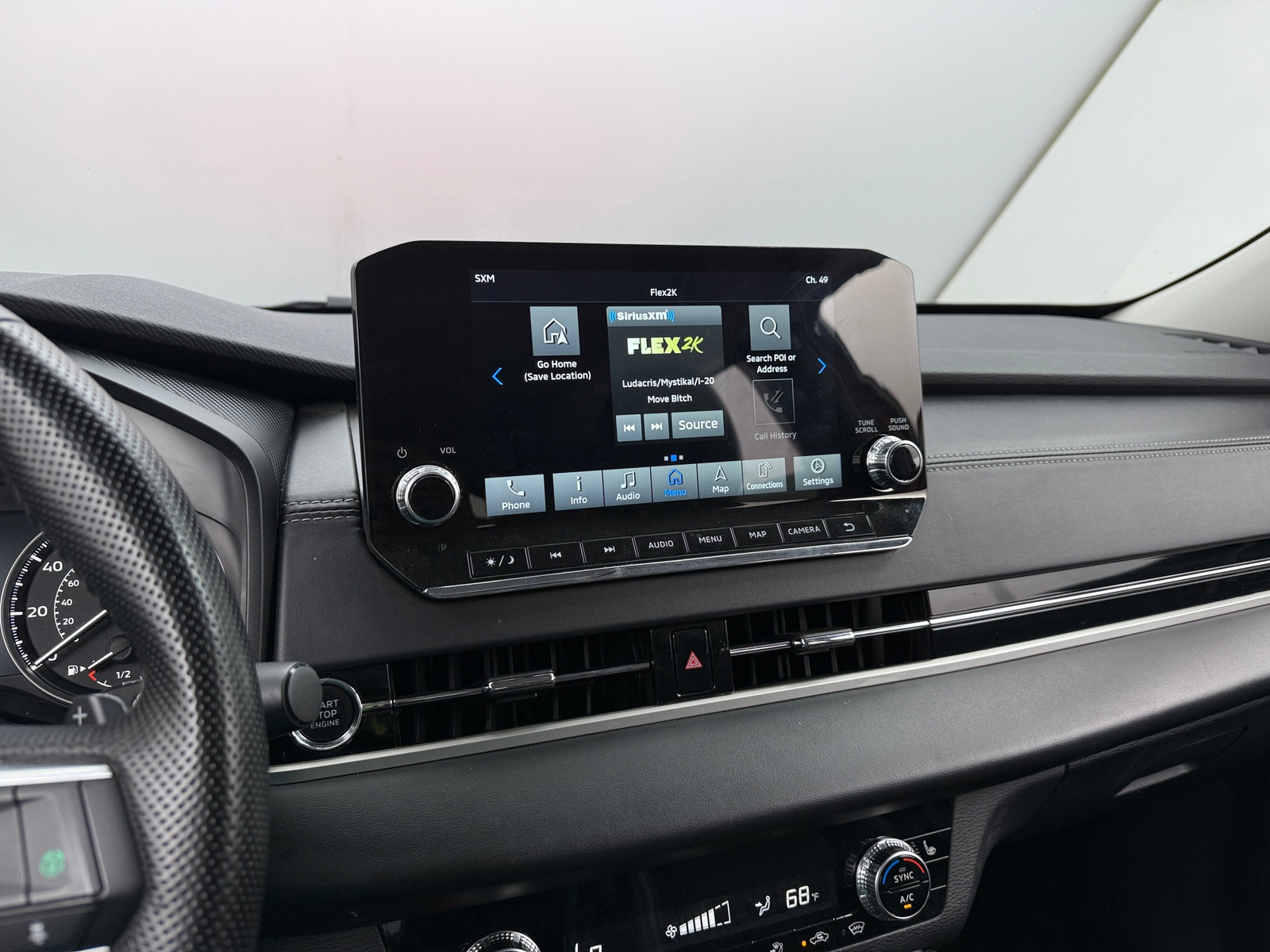 Thumbnail: 2024 Mitsubishi Outlander - 3