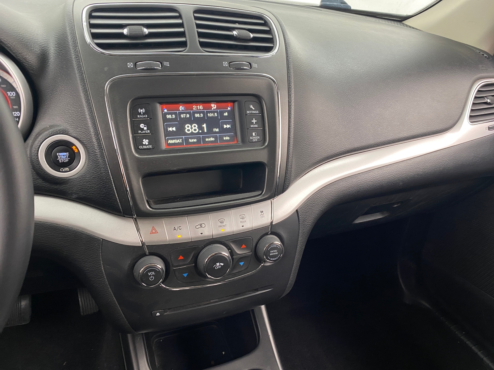 Thumbnail: 2020 Dodge Journey - 4