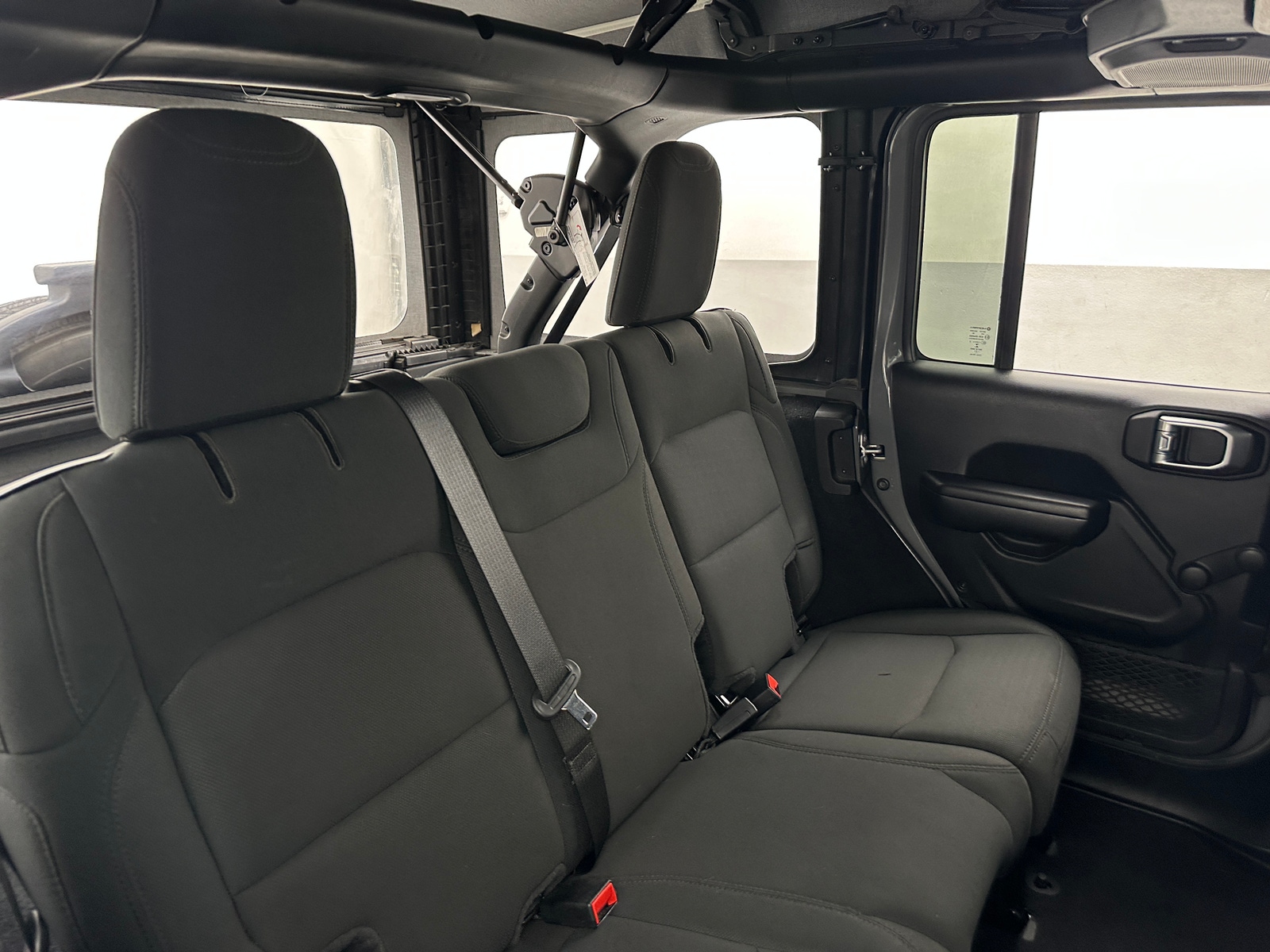 Thumbnail: 2021 Jeep Wrangler - 6