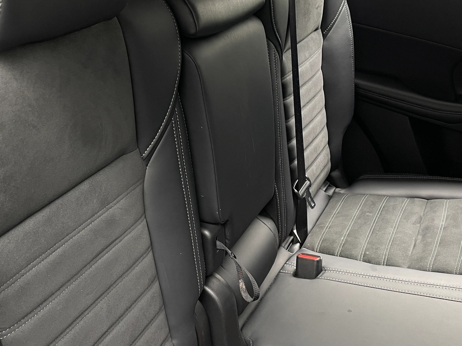 Thumbnail: 2025 Mitsubishi Outlander - 5