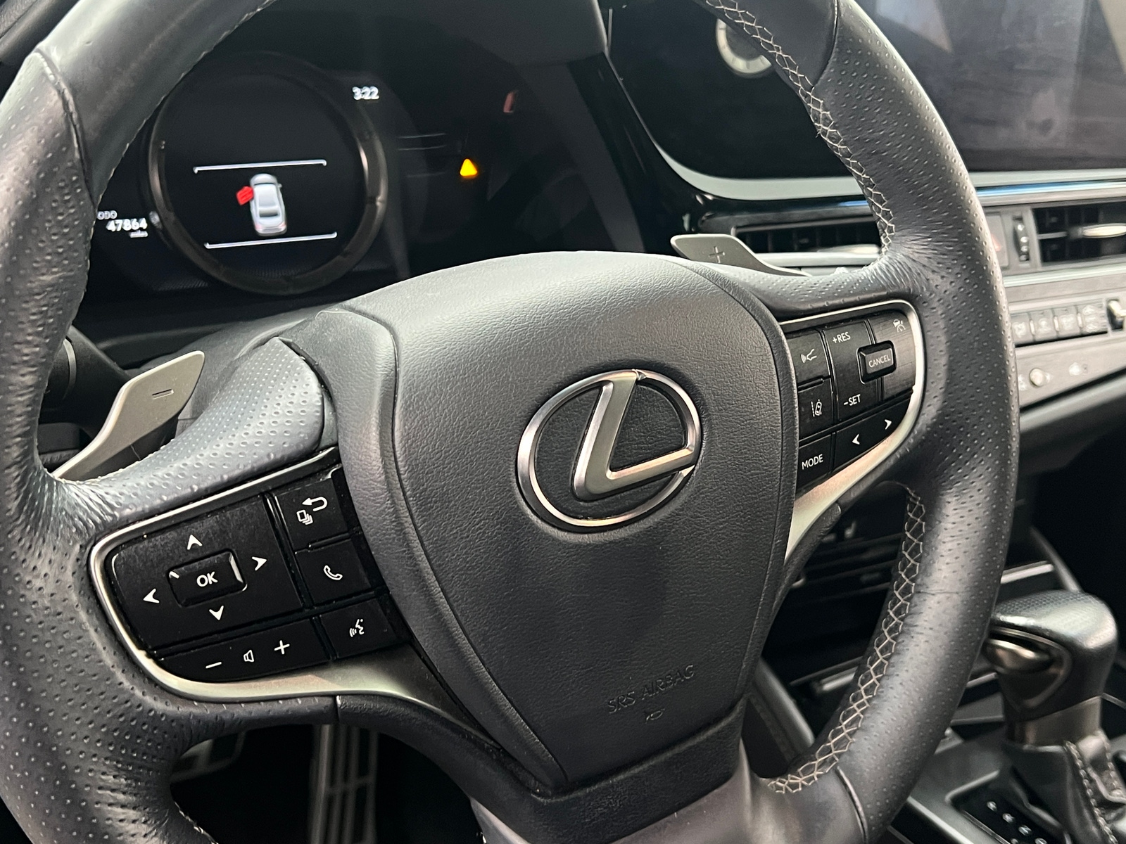 Thumbnail: 2022 Lexus ES - 4