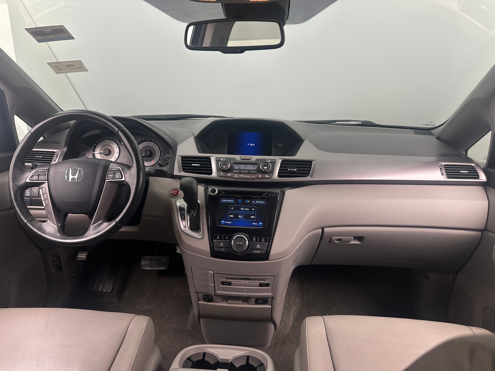 Thumbnail: 2015 Honda Odyssey - 2