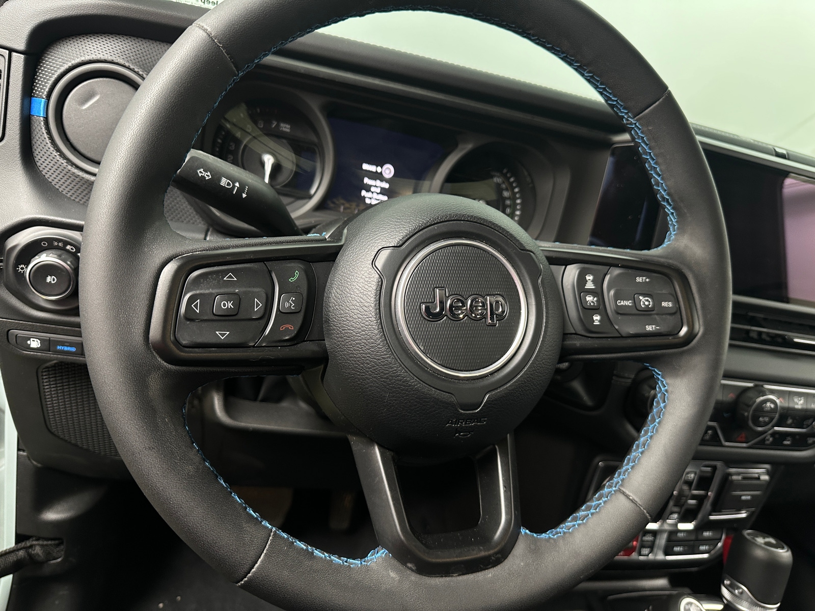 Thumbnail: 2024 Jeep Wrangler - 4