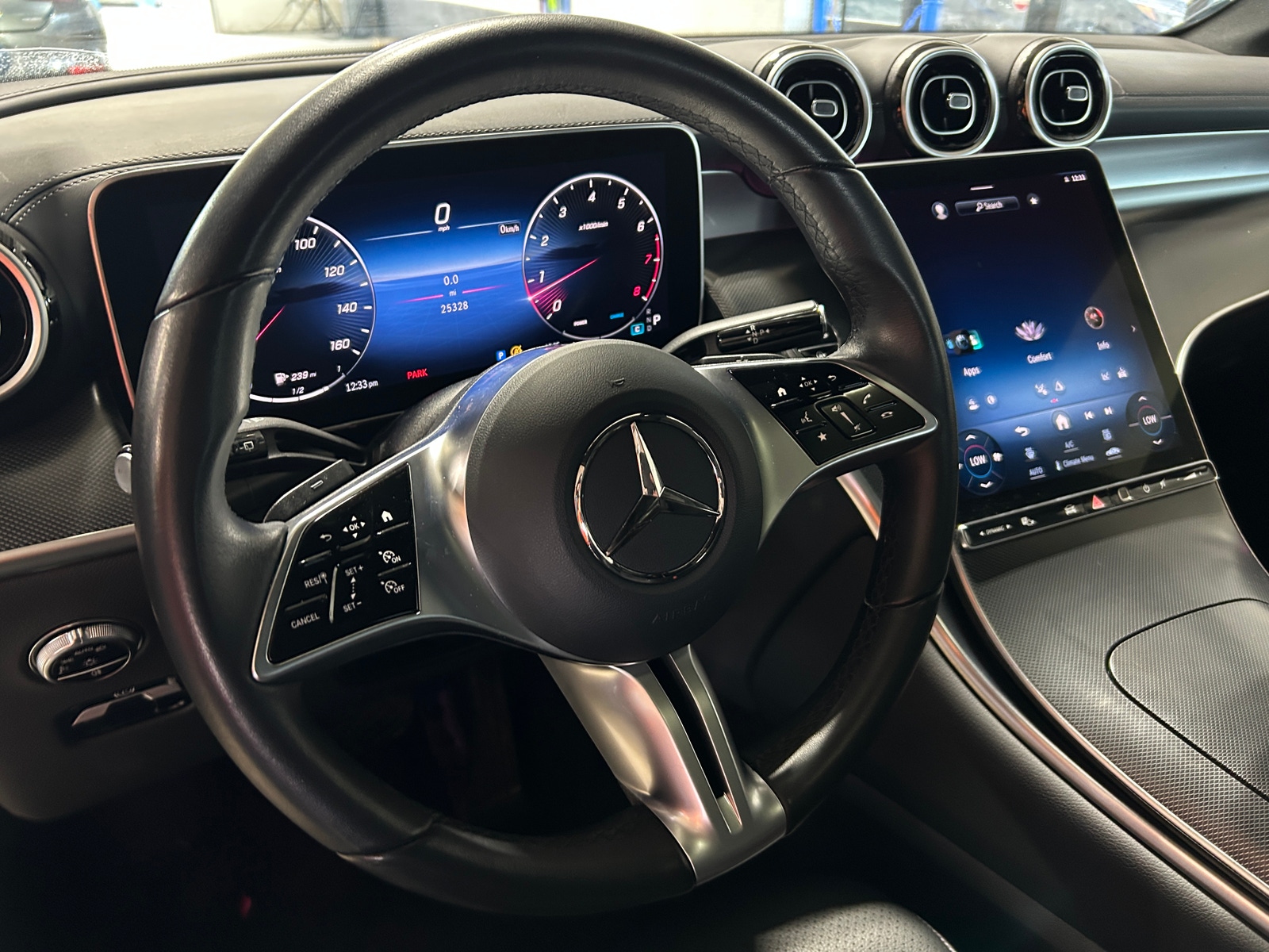 Thumbnail: 2024 Mercedes-Benz GLC - 4