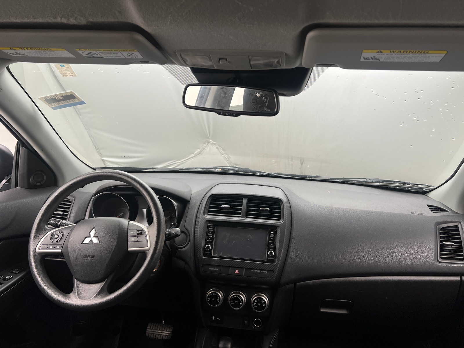 Thumbnail: 2022 Mitsubishi Outlander Sport - 3