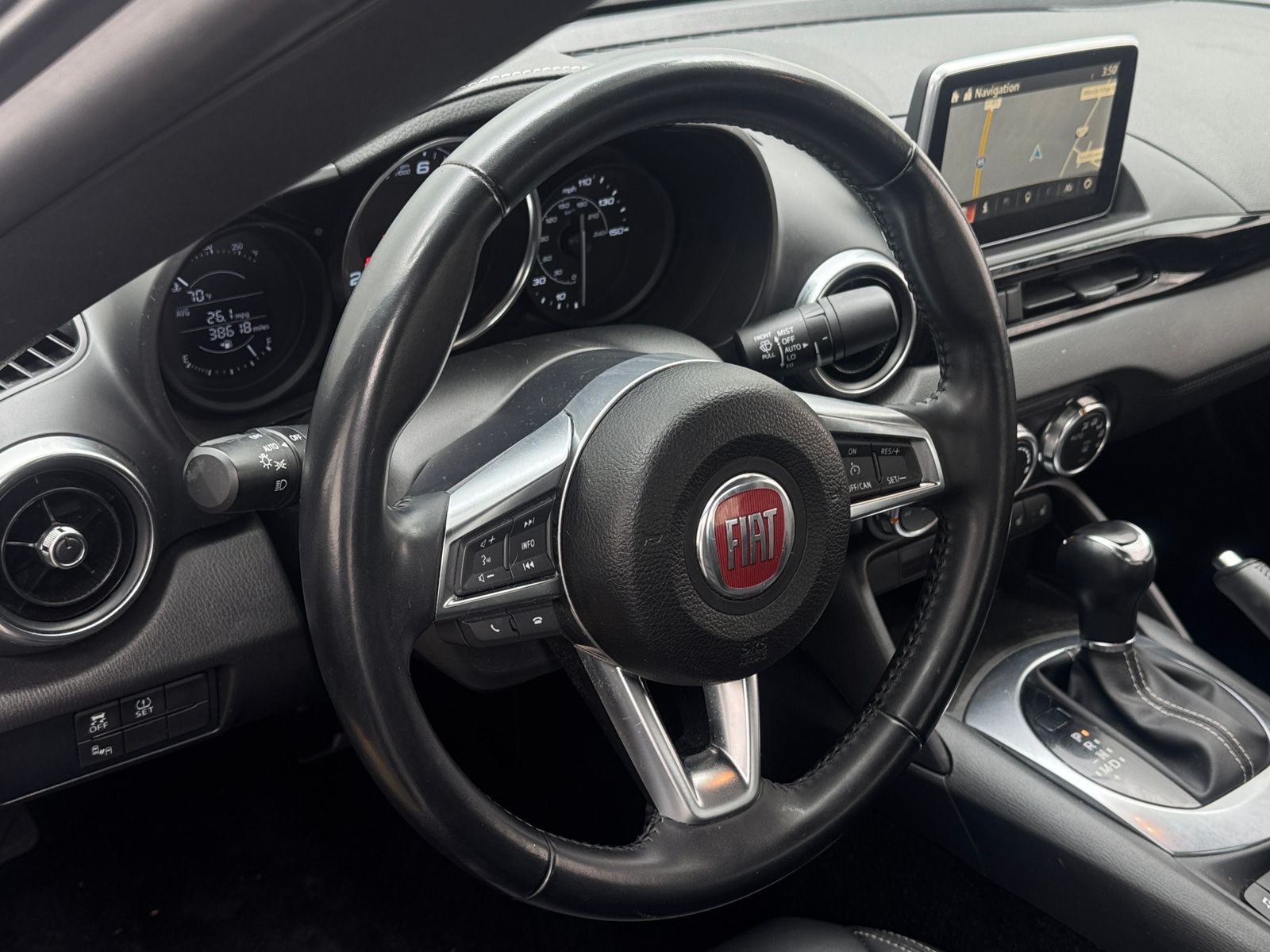 Thumbnail: 2017 Fiat 124 Spider - 4