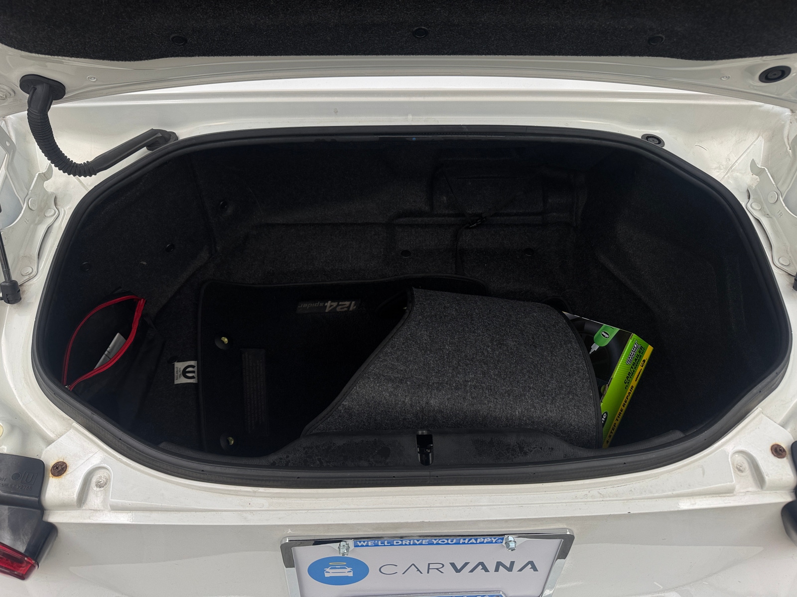 Thumbnail: 2017 Fiat 124 Spider - 5