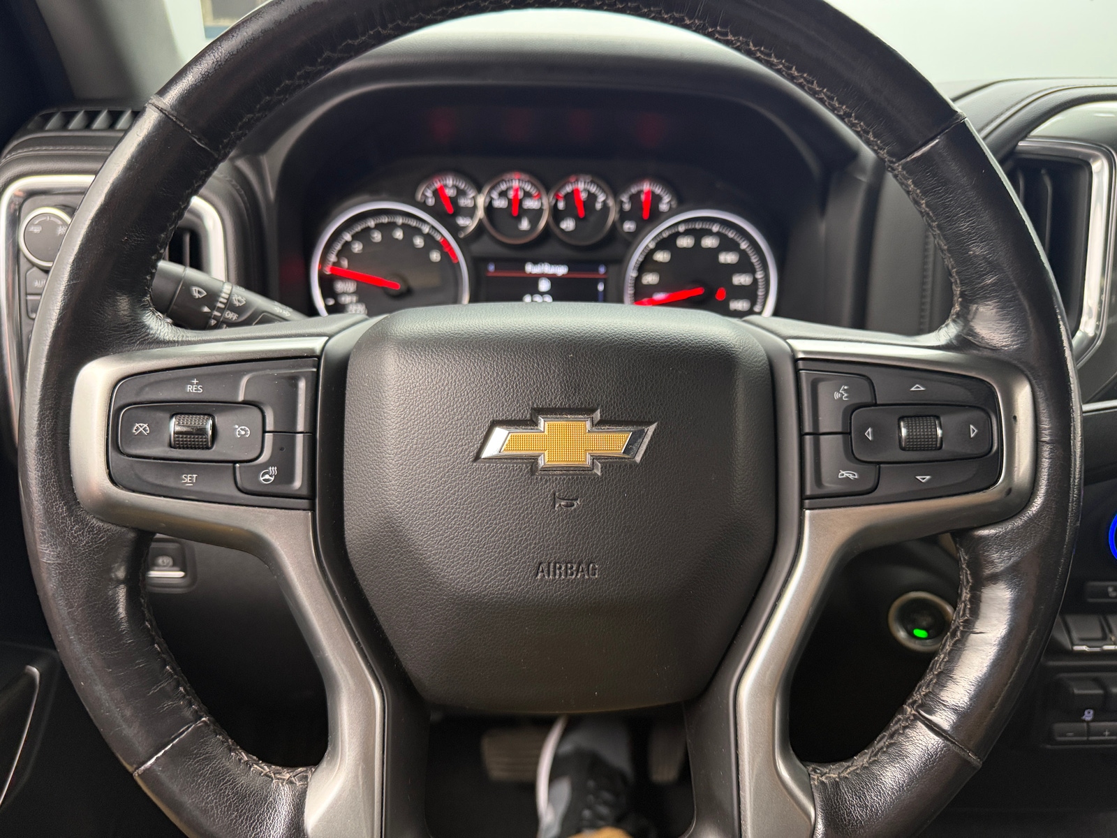 Thumbnail: 2019 Chevrolet Silverado 1500 - 5